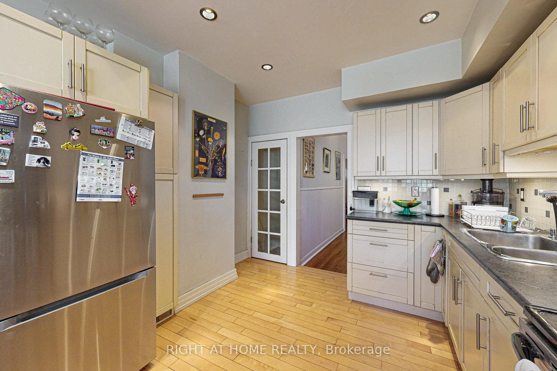 149 Yarmouth Road photo 18