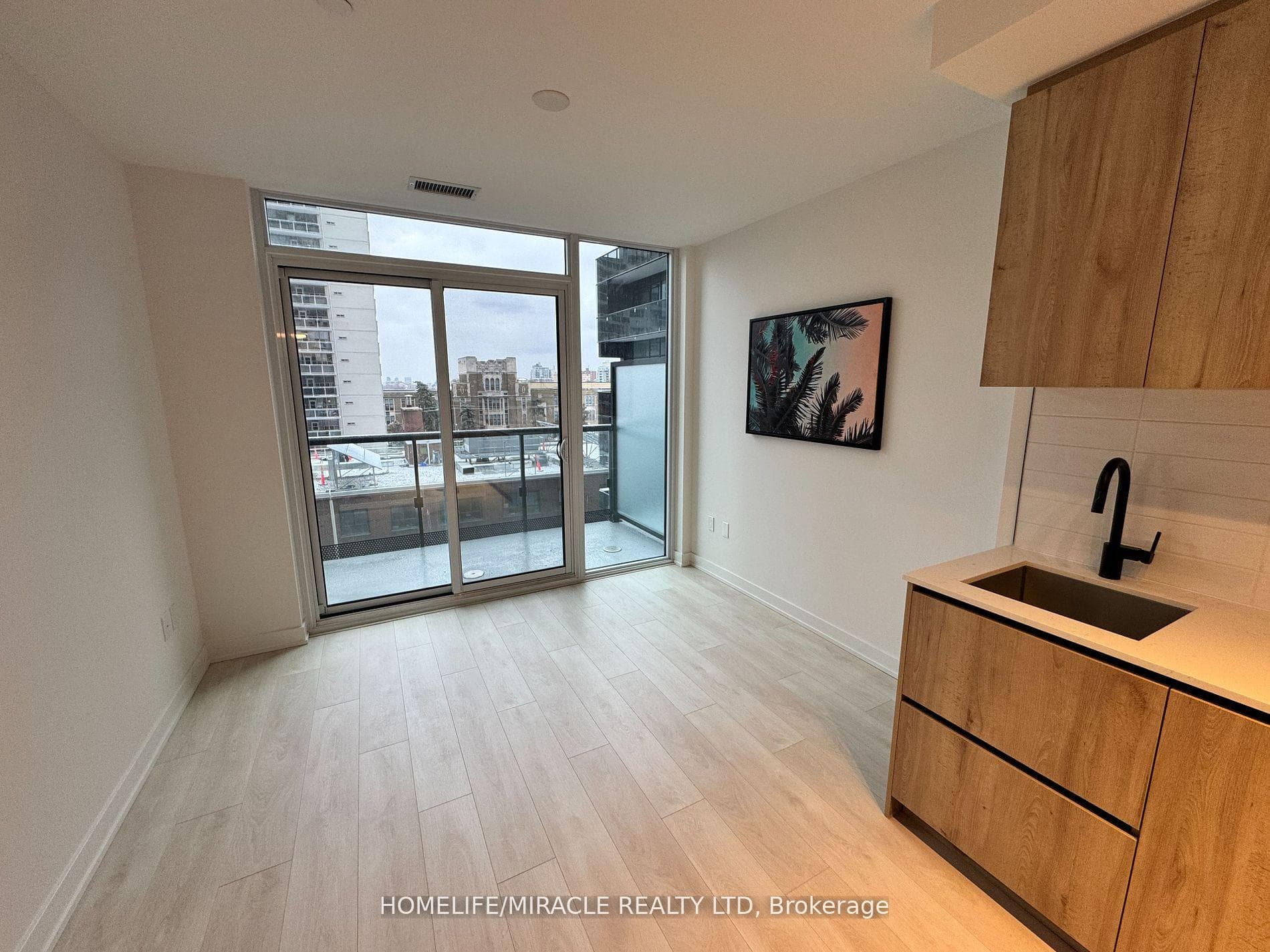 117 Broadway Avenue Unit 619 photo 3