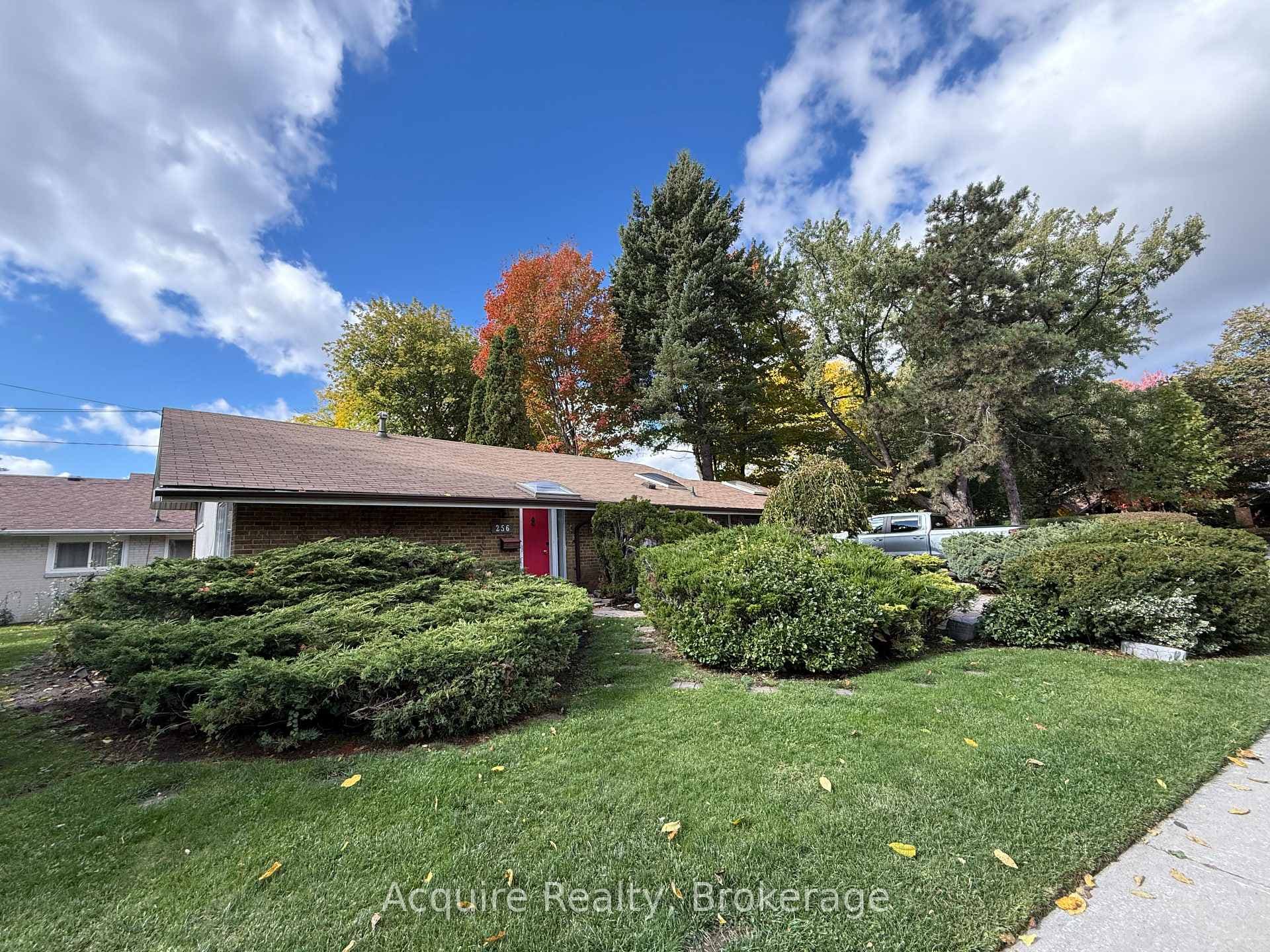 256 Birkdale Road photo 1