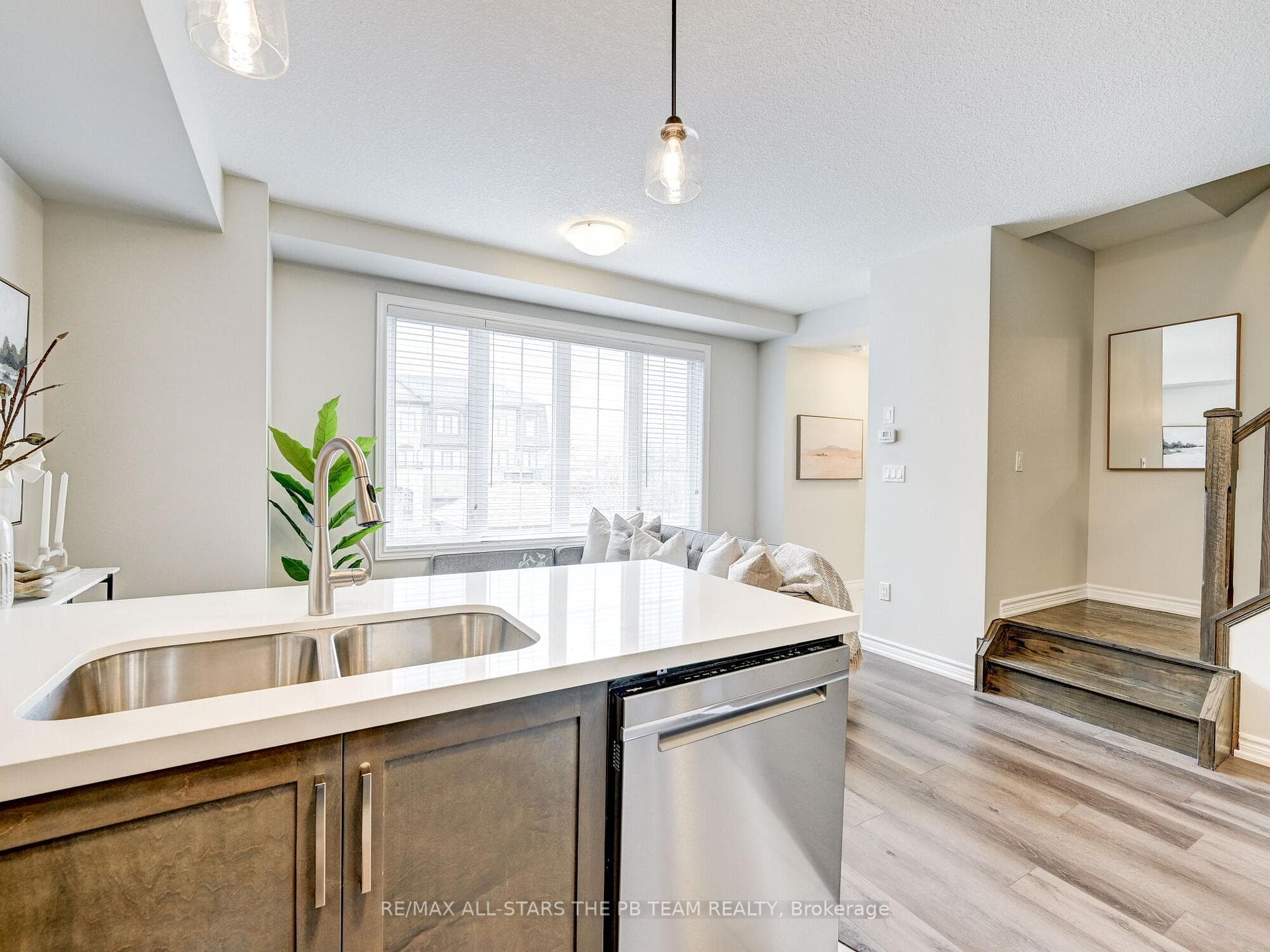 445 Ontario Street Unit 147 photo 14