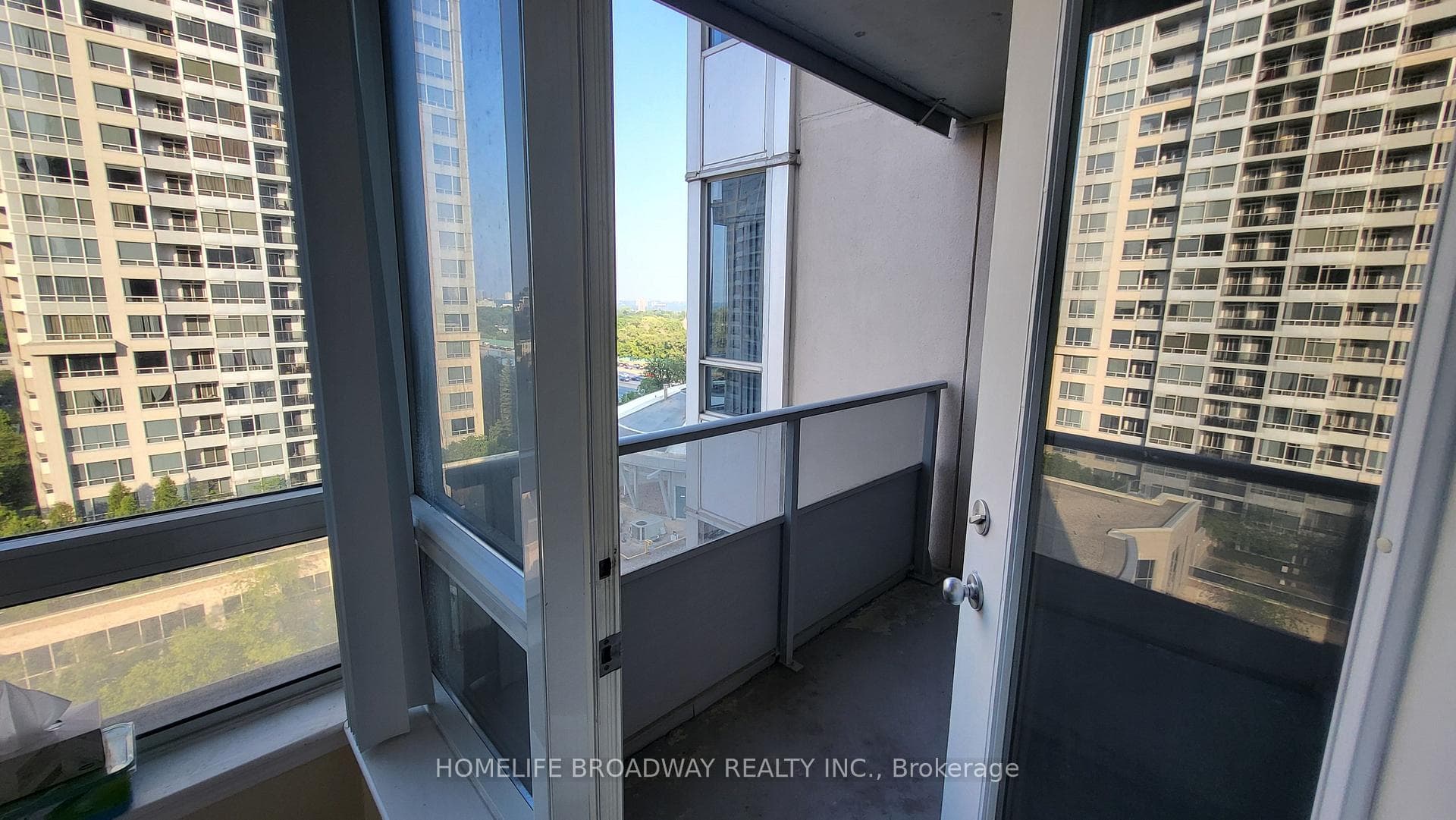 1 Rean Drive Unit 805 photo 6