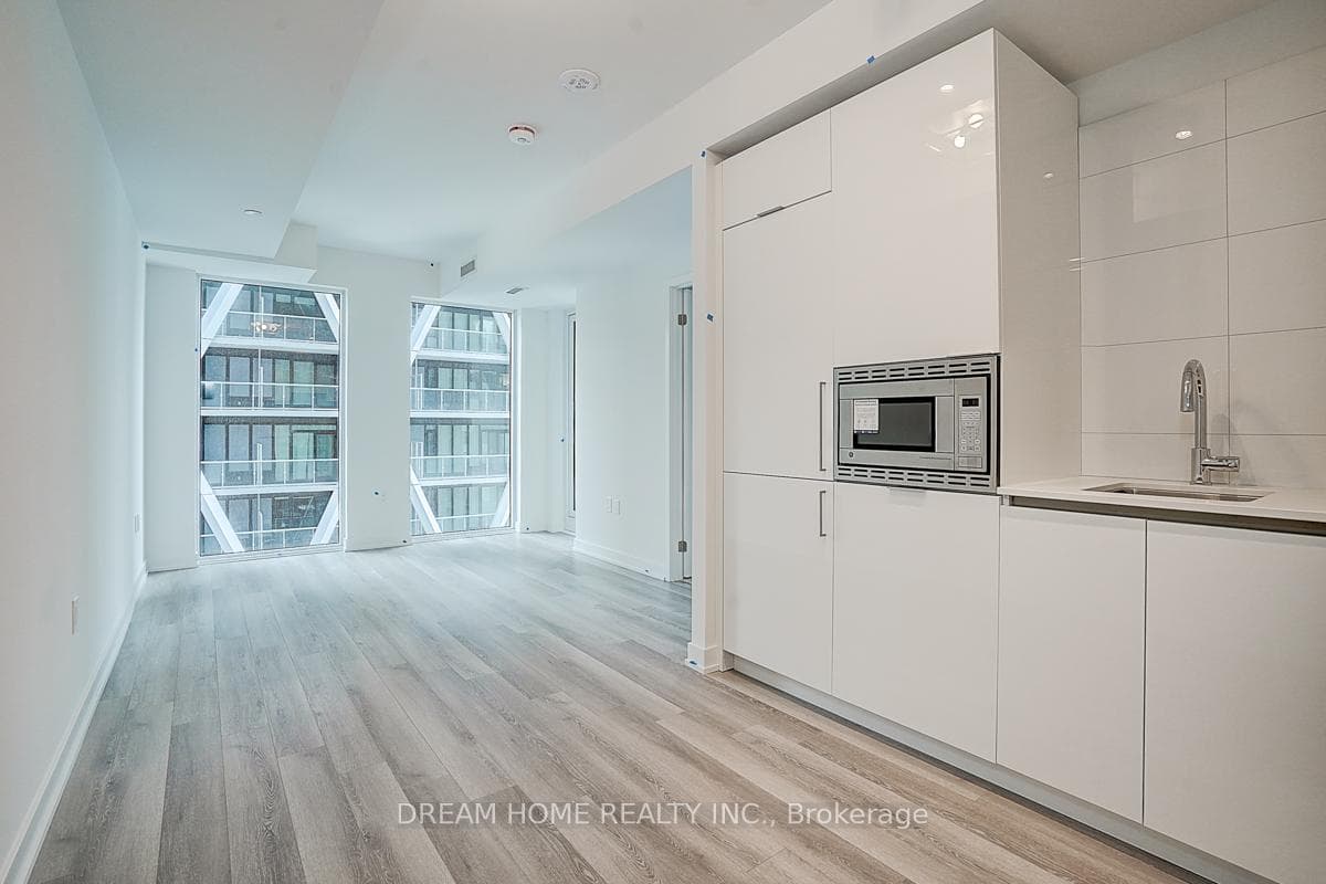 238 Simcoe Street Unit 2205 photo 20