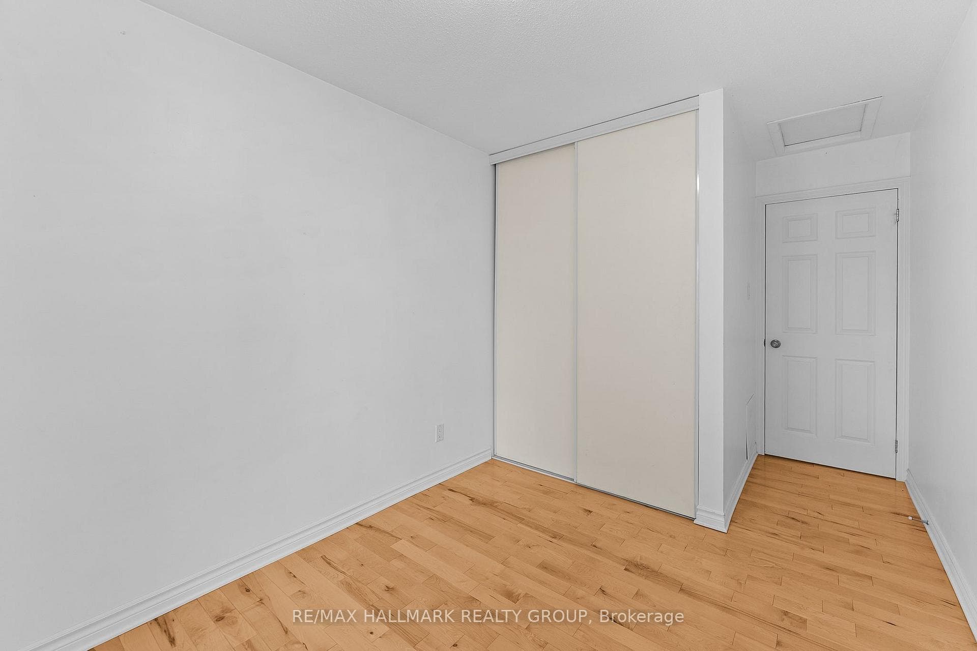 1446 Deavy Way photo 34