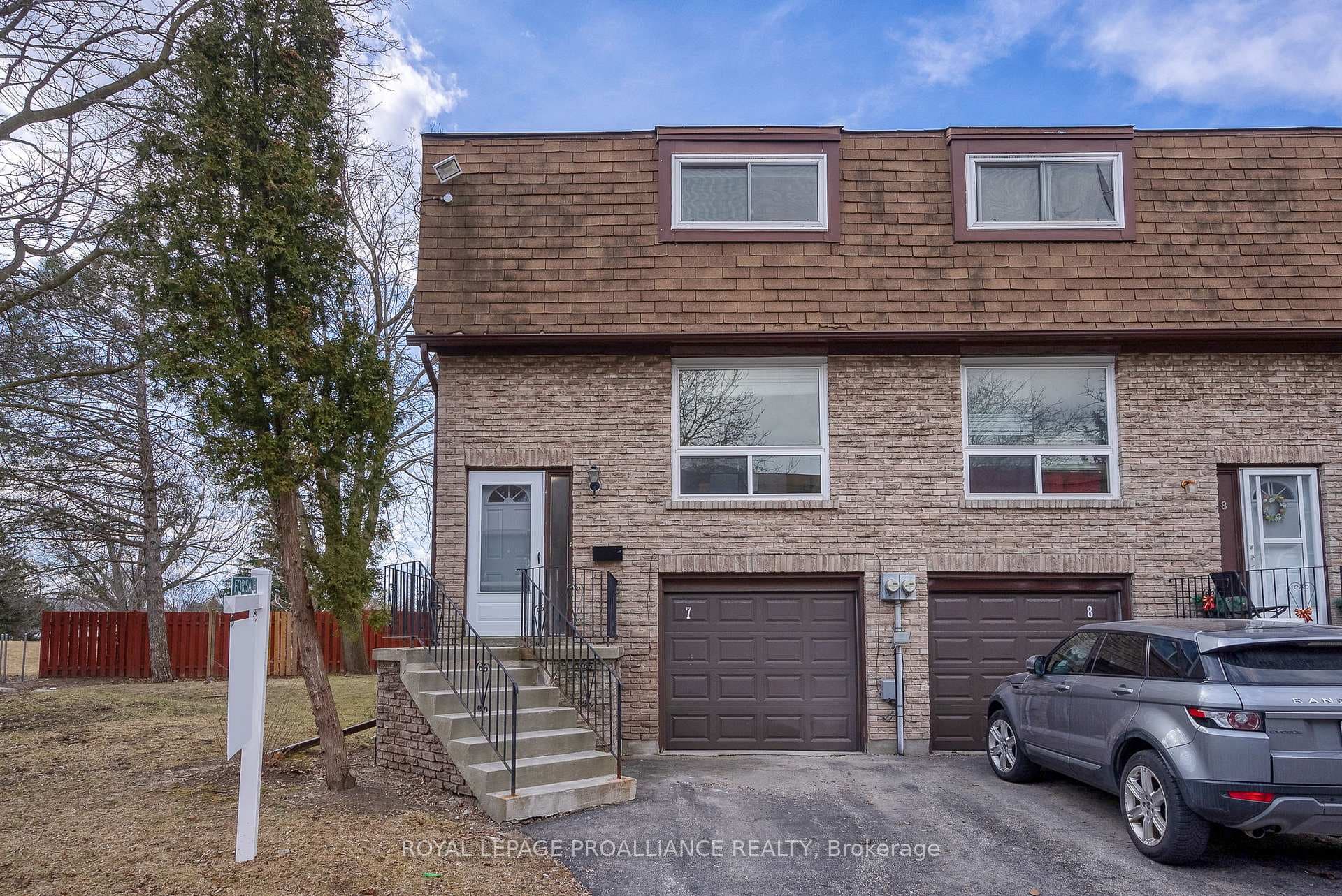 222 Pearson Street Unit 7 photo 1
