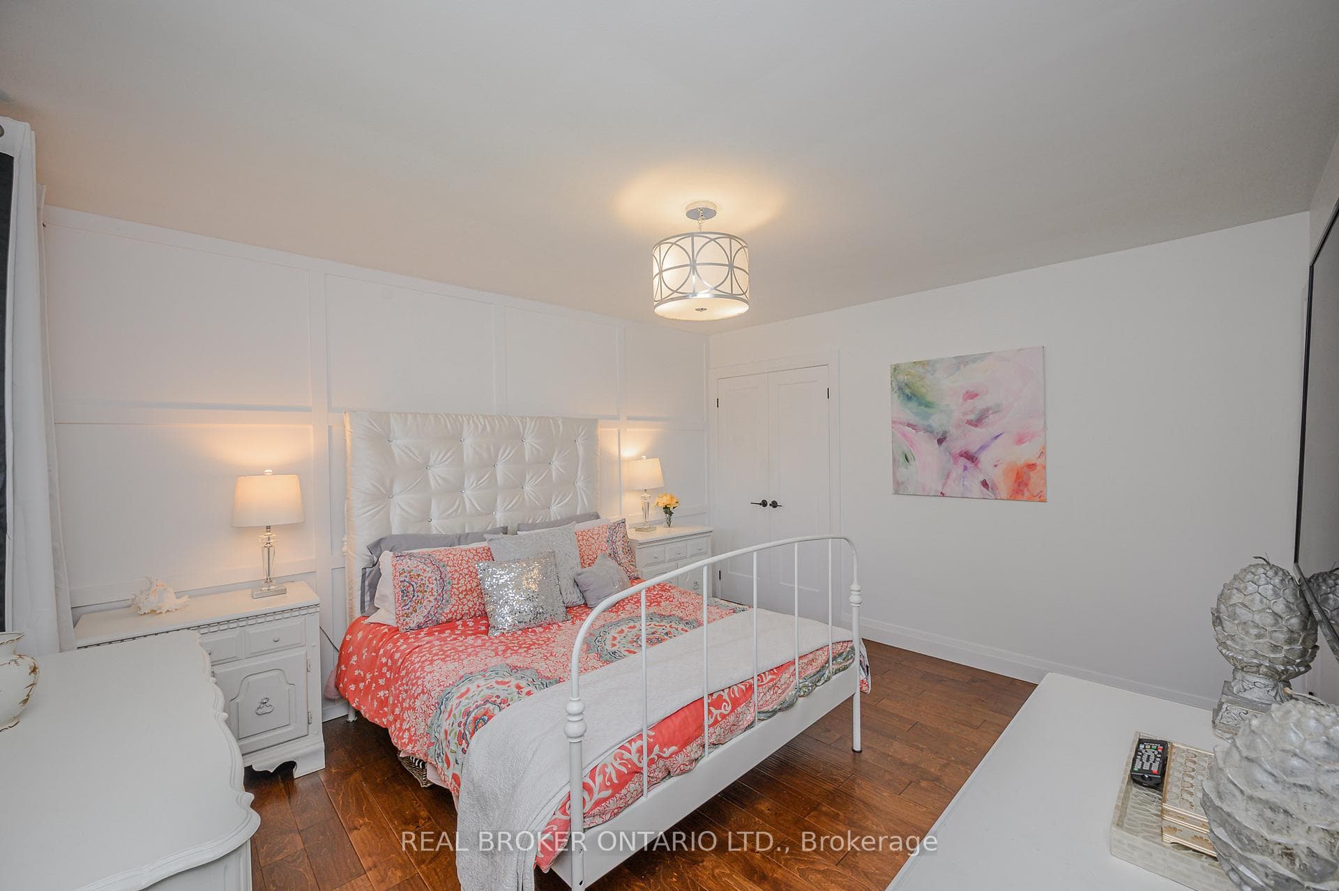 408 North Shore Boulevard photo 21
