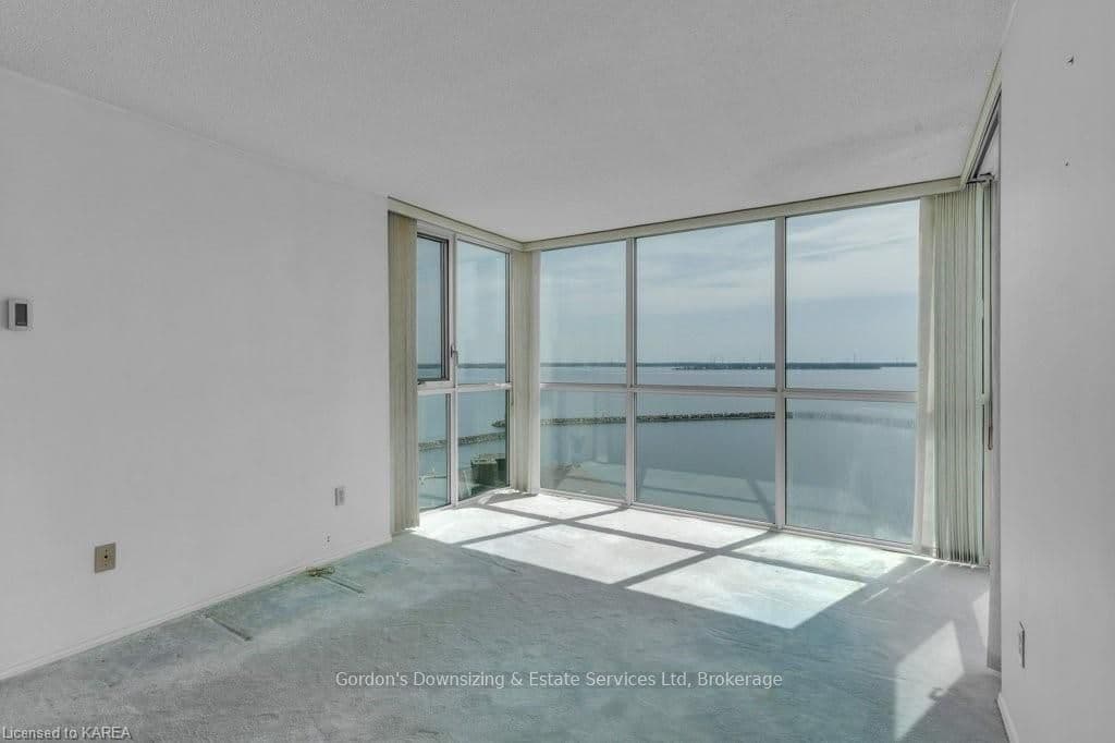 185 ONTARIO Street Unit 1301 photo 24