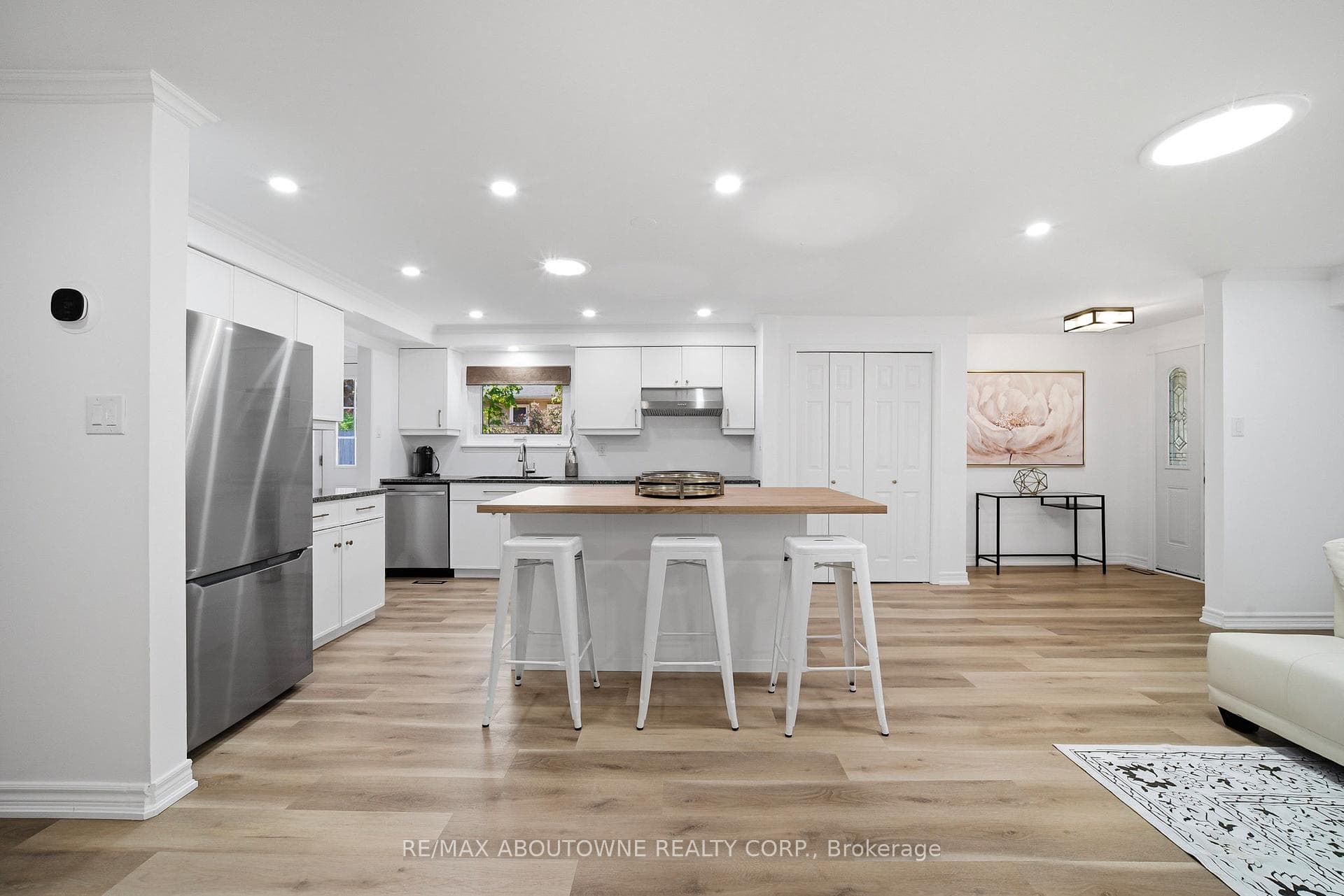2306 Devon Road photo 10
