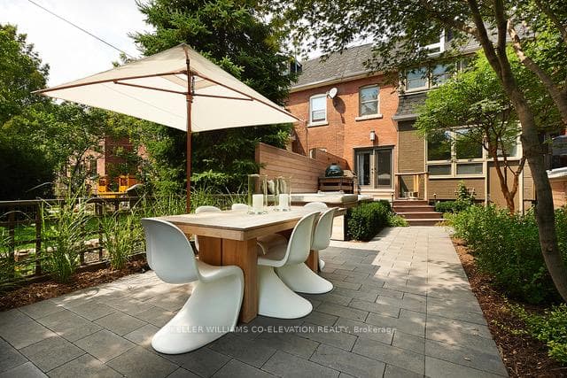 85 Kenneth Avenue photo 34