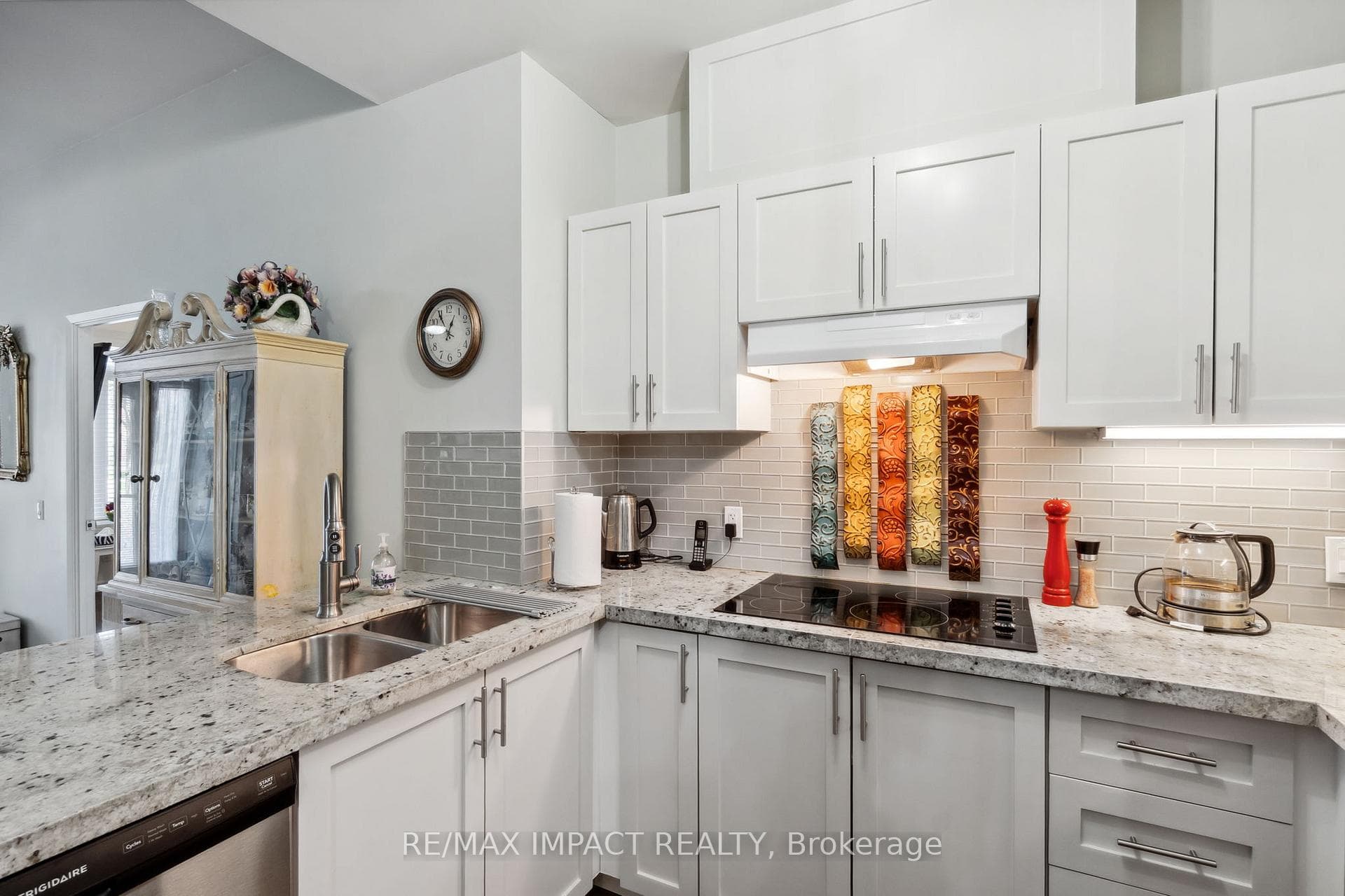 239 James Street Unit 102 photo 18