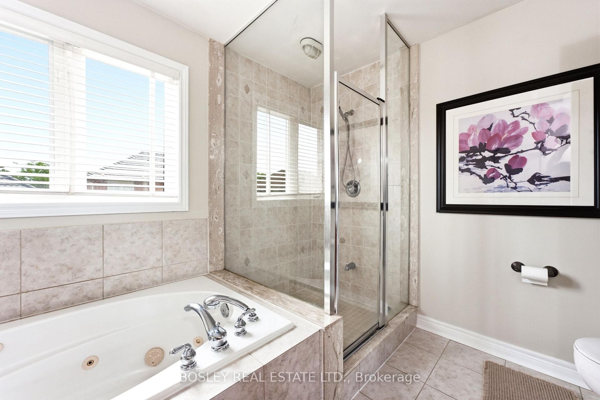 2160 Highcliffe Way photo 23