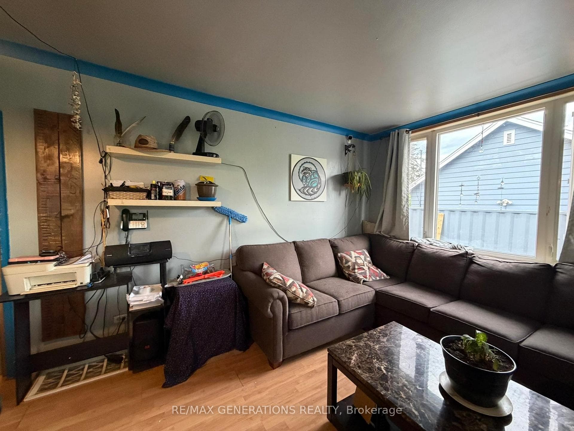 444 McKellar Street photo 7