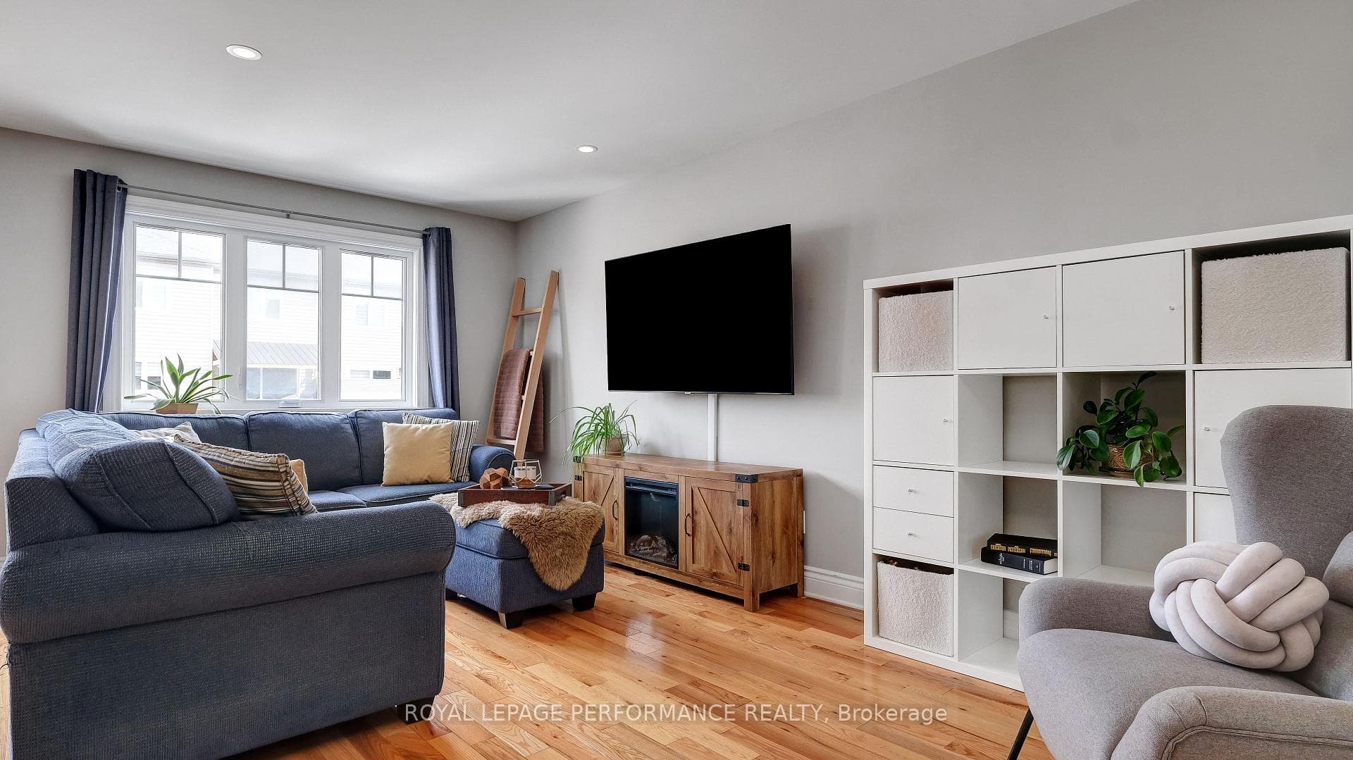 313 Twilight Avenue photo 8