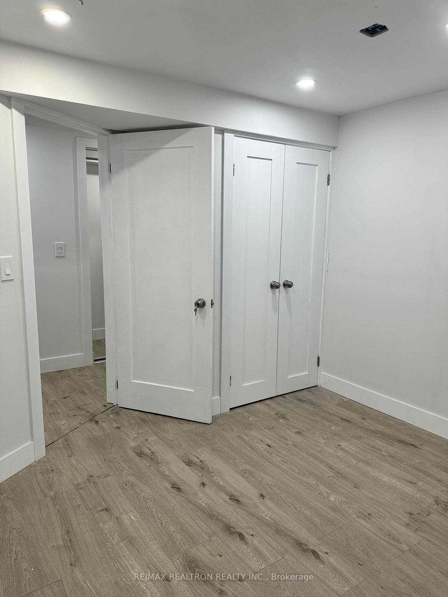 274 Badessa Circle Unit Bsmt photo 7