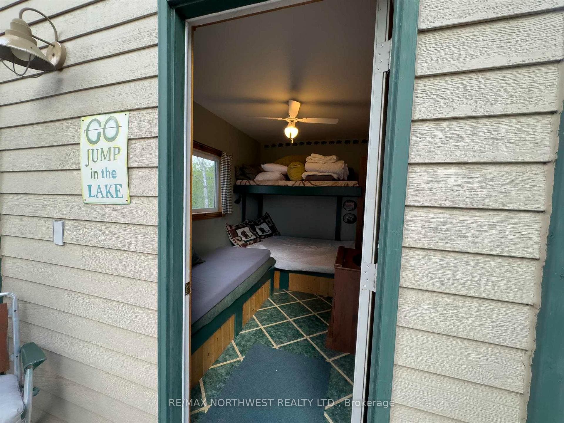 79 Lawton Drive photo 39