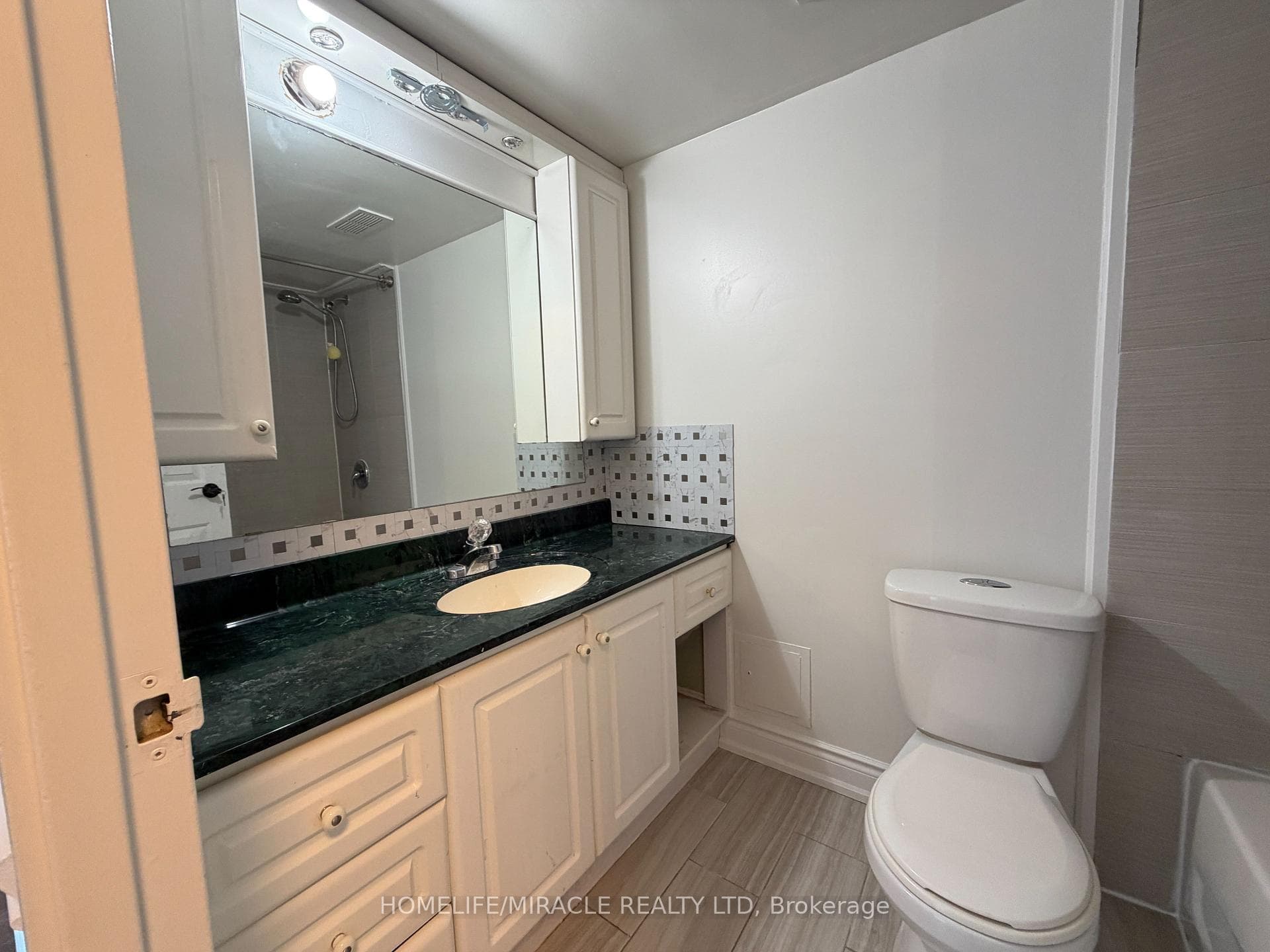 335 Driftwood Avenue Unit 909 photo 17