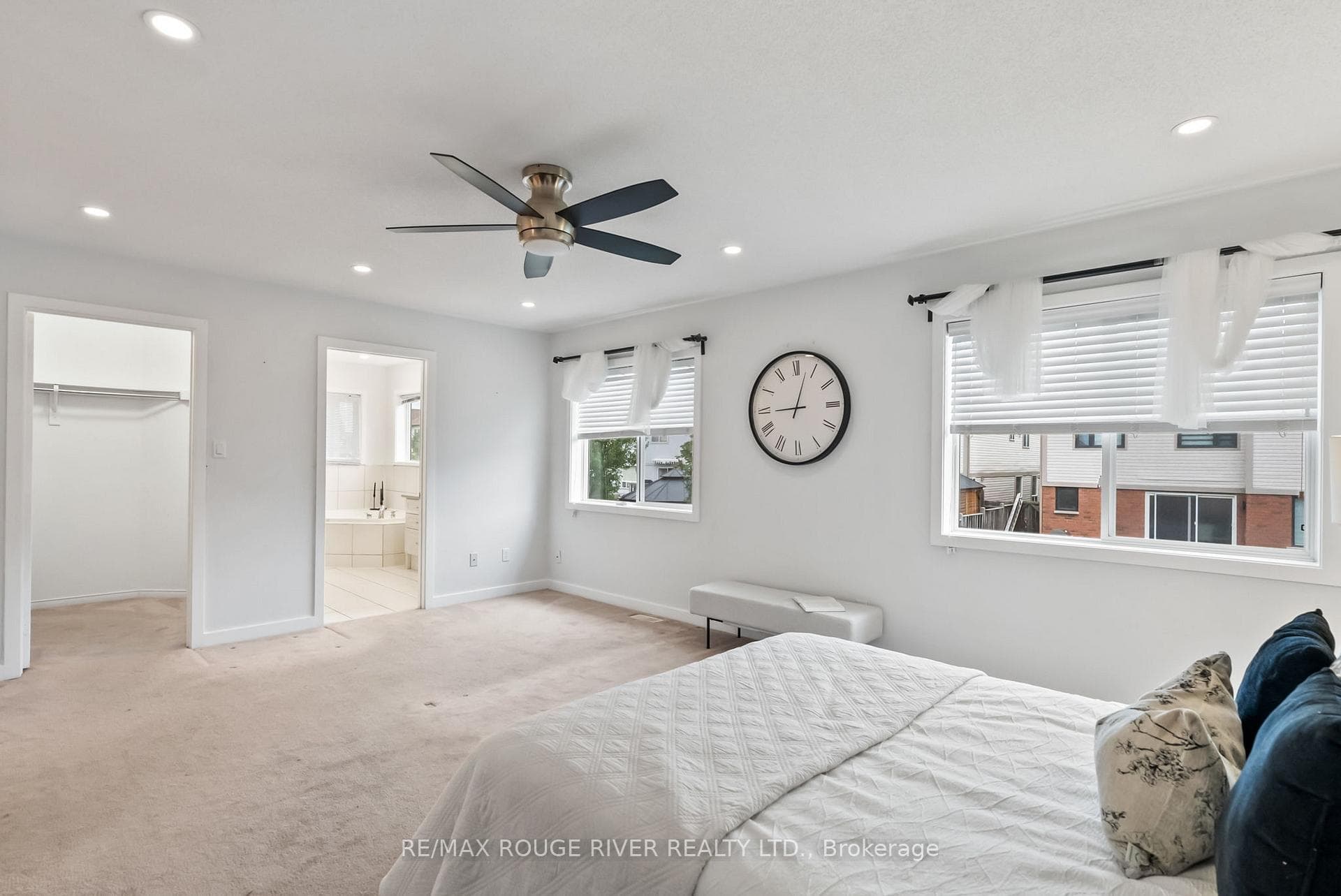 12 Robert Attersley Drive photo 27