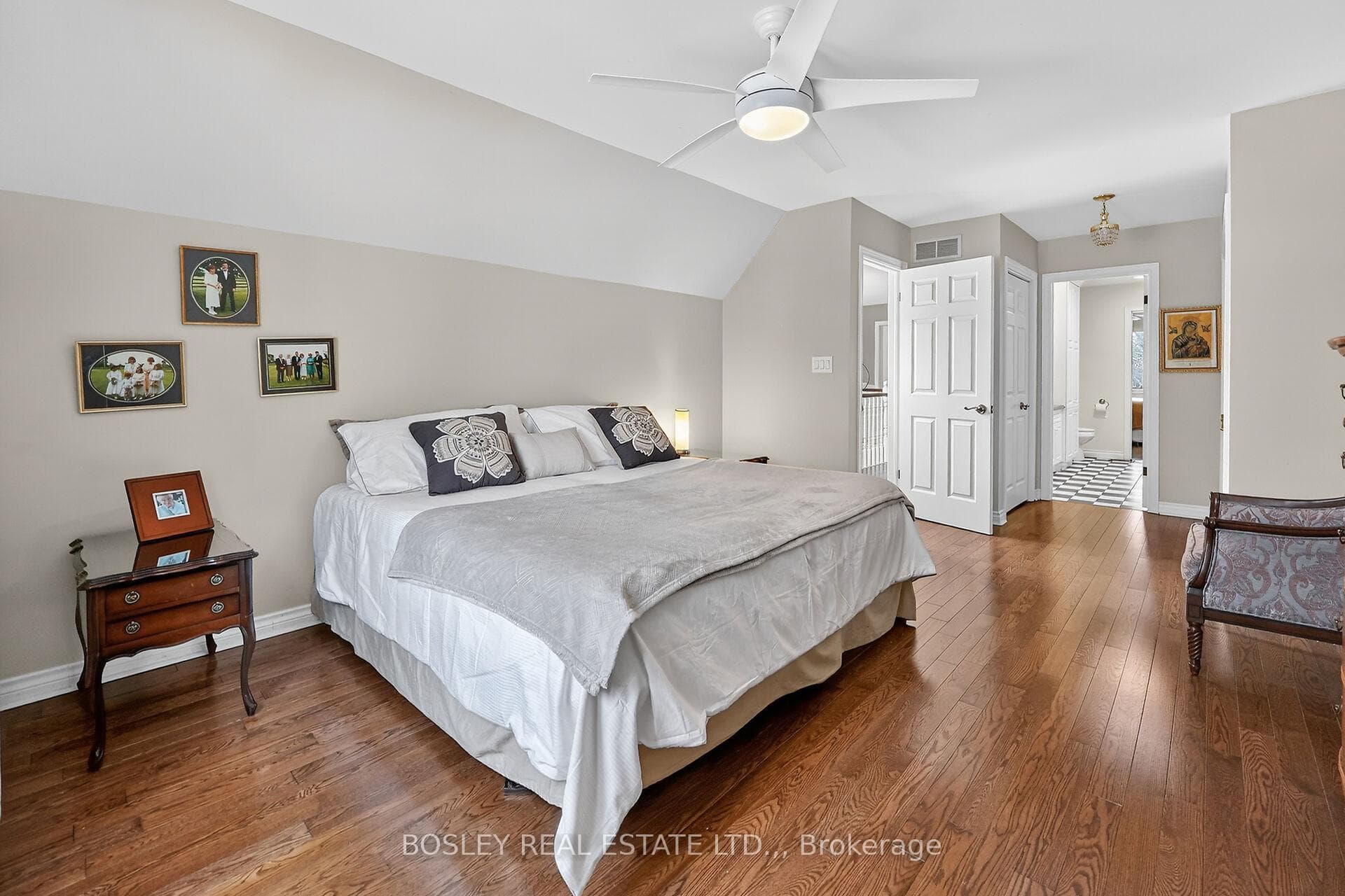 PRIMARY W HARDWOOD FLOORS & 2 CLOSETS..