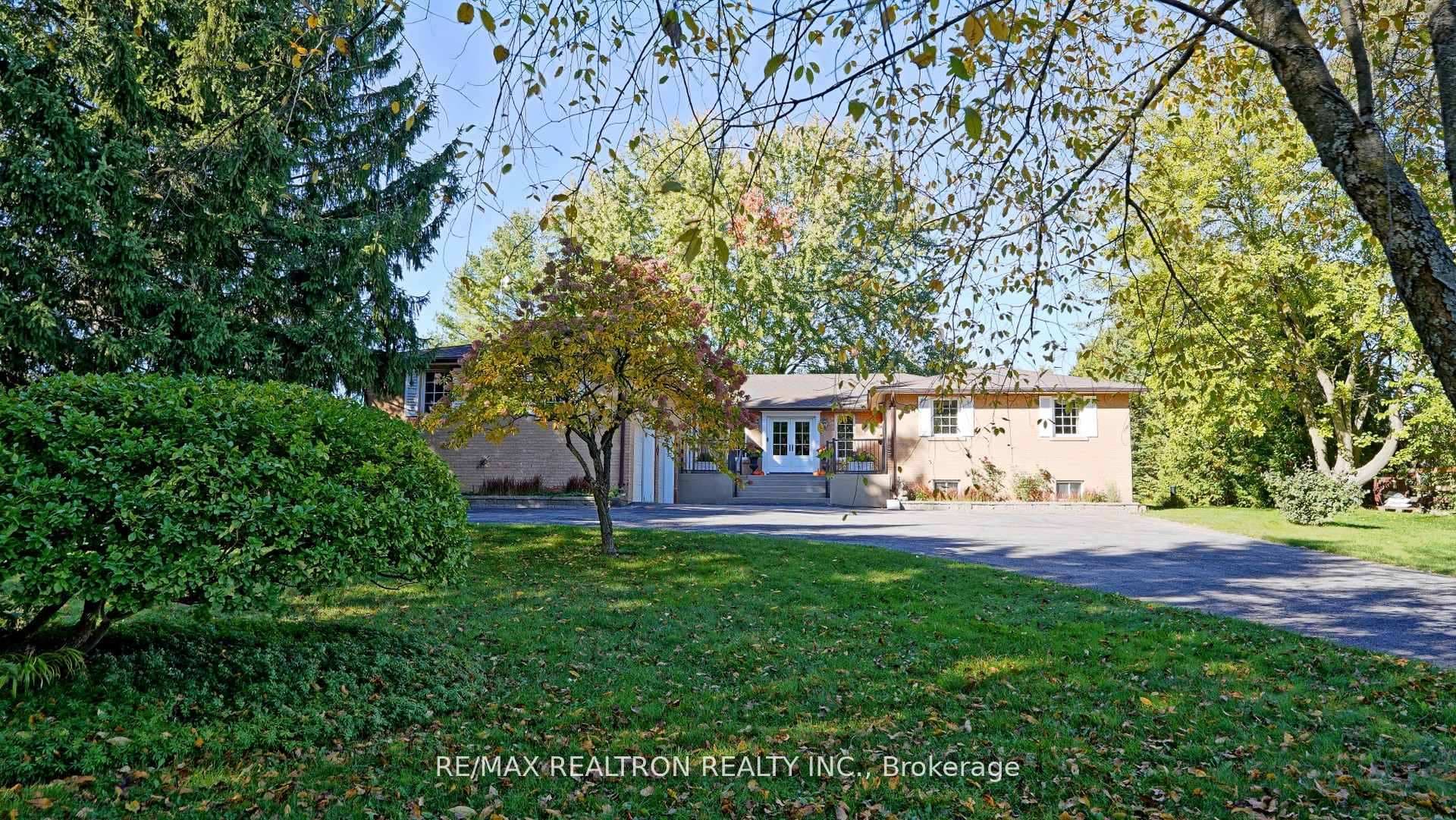 240 Webb Road photo 48