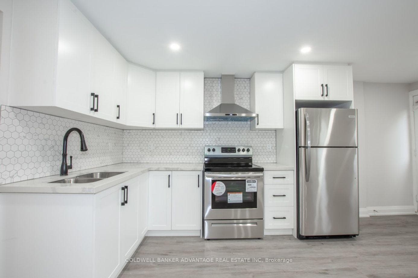 168 Windsor Street photo 26