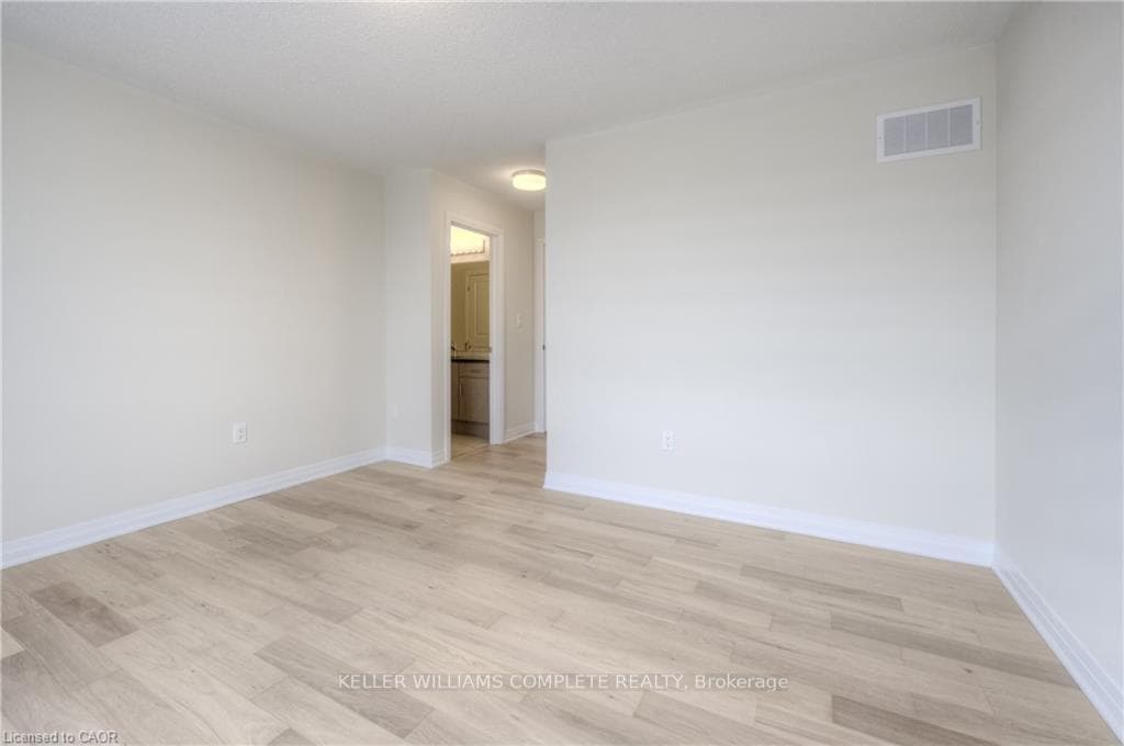 104 Settlers Road photo 33