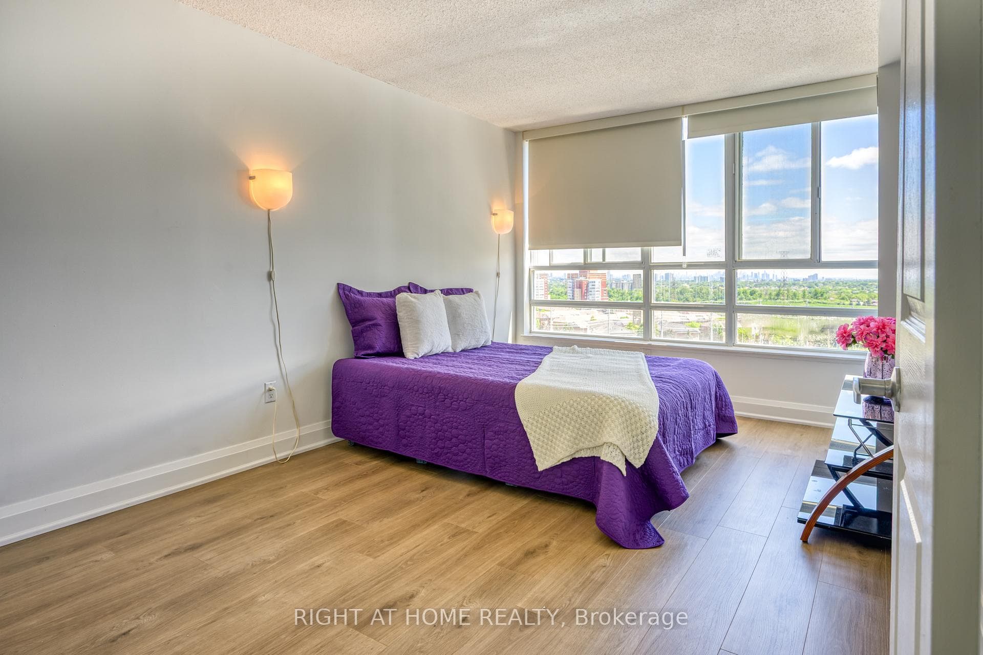 50 Kingsbridge Garden Circle Unit 1408 photo 20