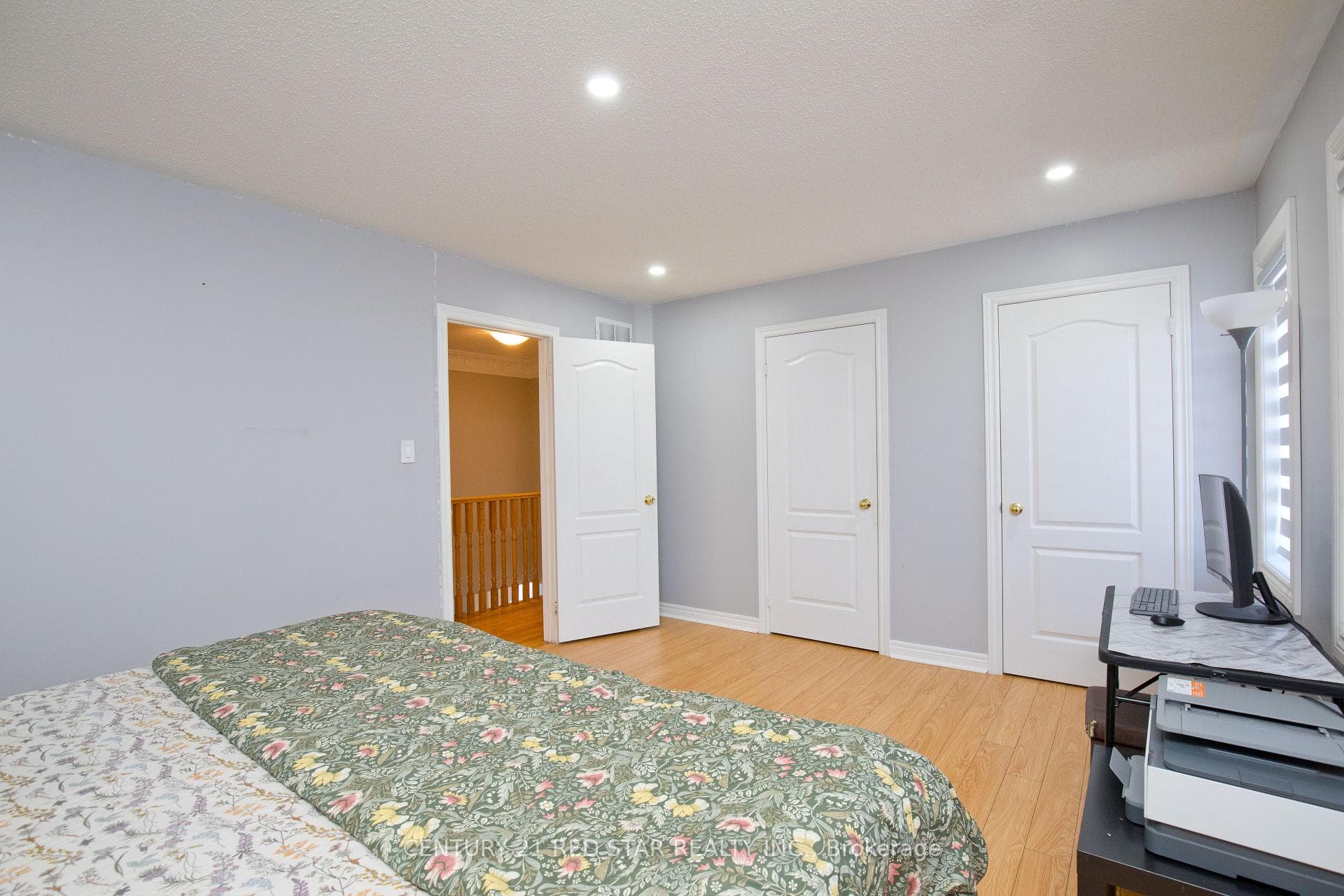 3 Okanagan Drive photo 32