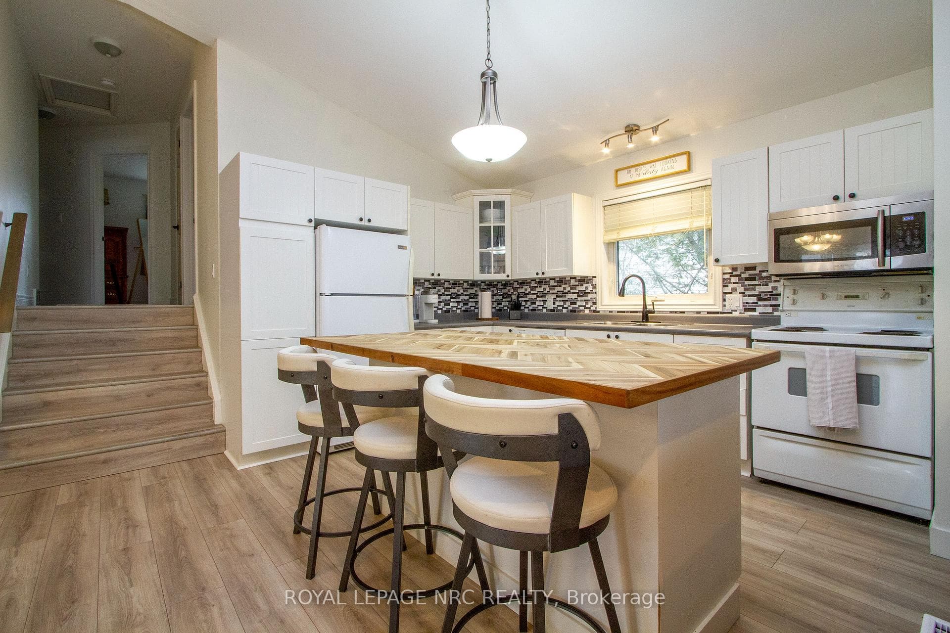 3270 Poplar Avenue photo 8
