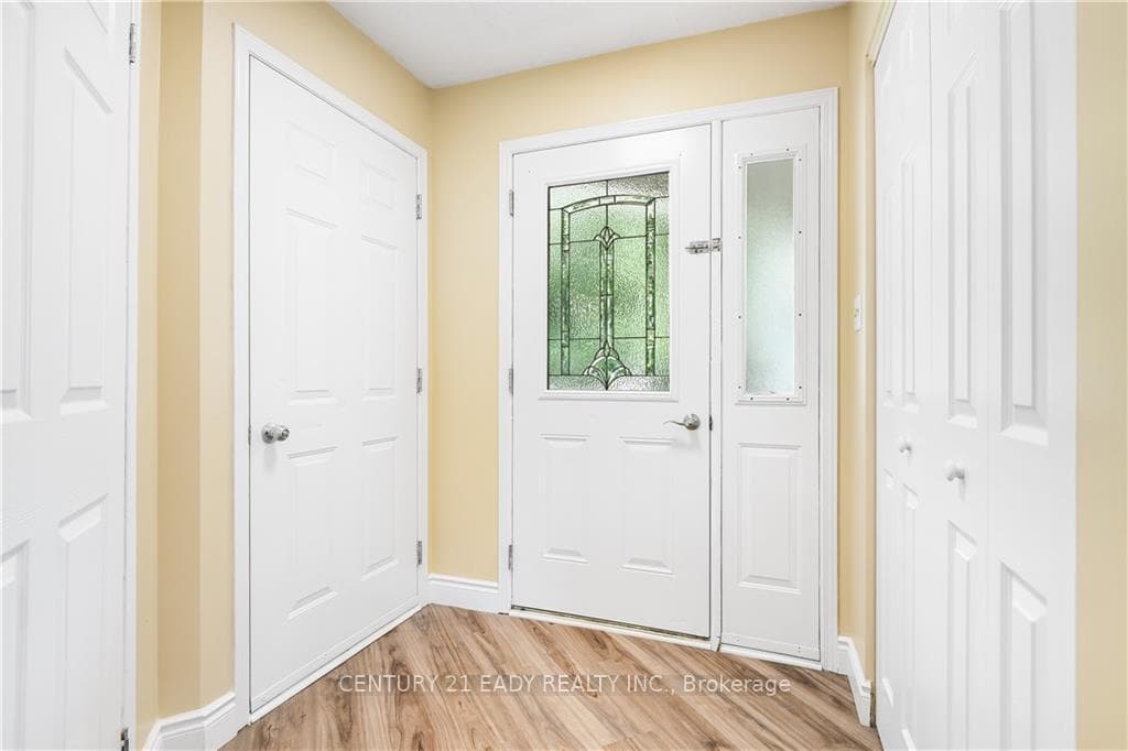 422 MAYHEW Street photo 4
