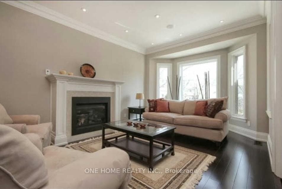 56 Standish Avenue photo 3