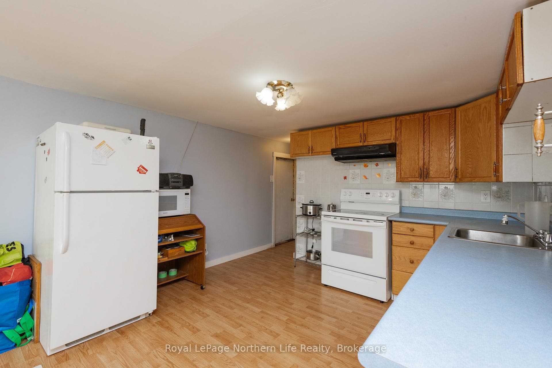 349 North River Road photo 18