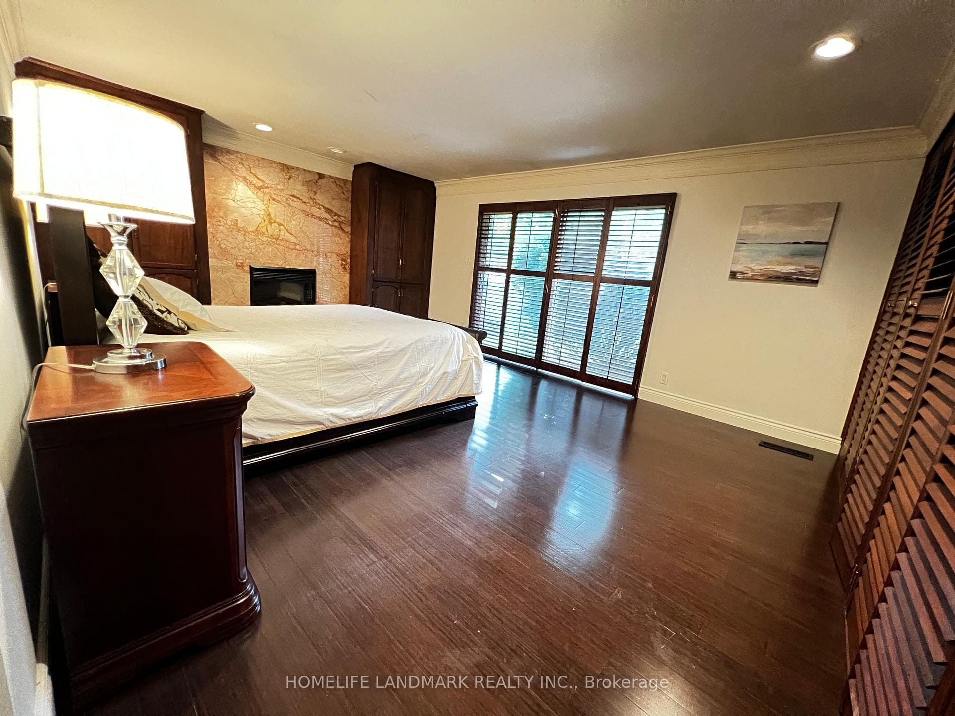2301 Bennington Gate photo 10
