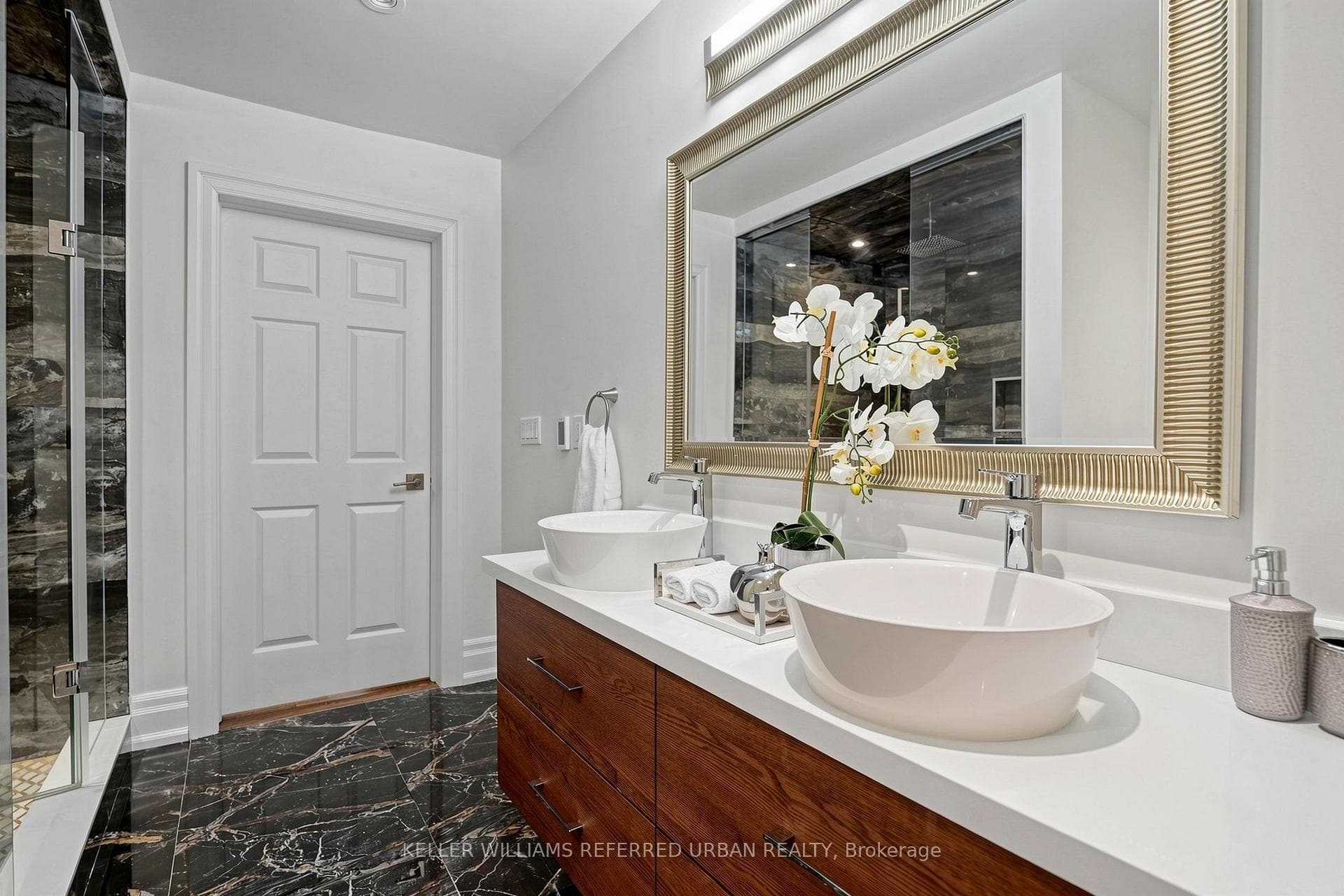 290 Empress Avenue photo 23