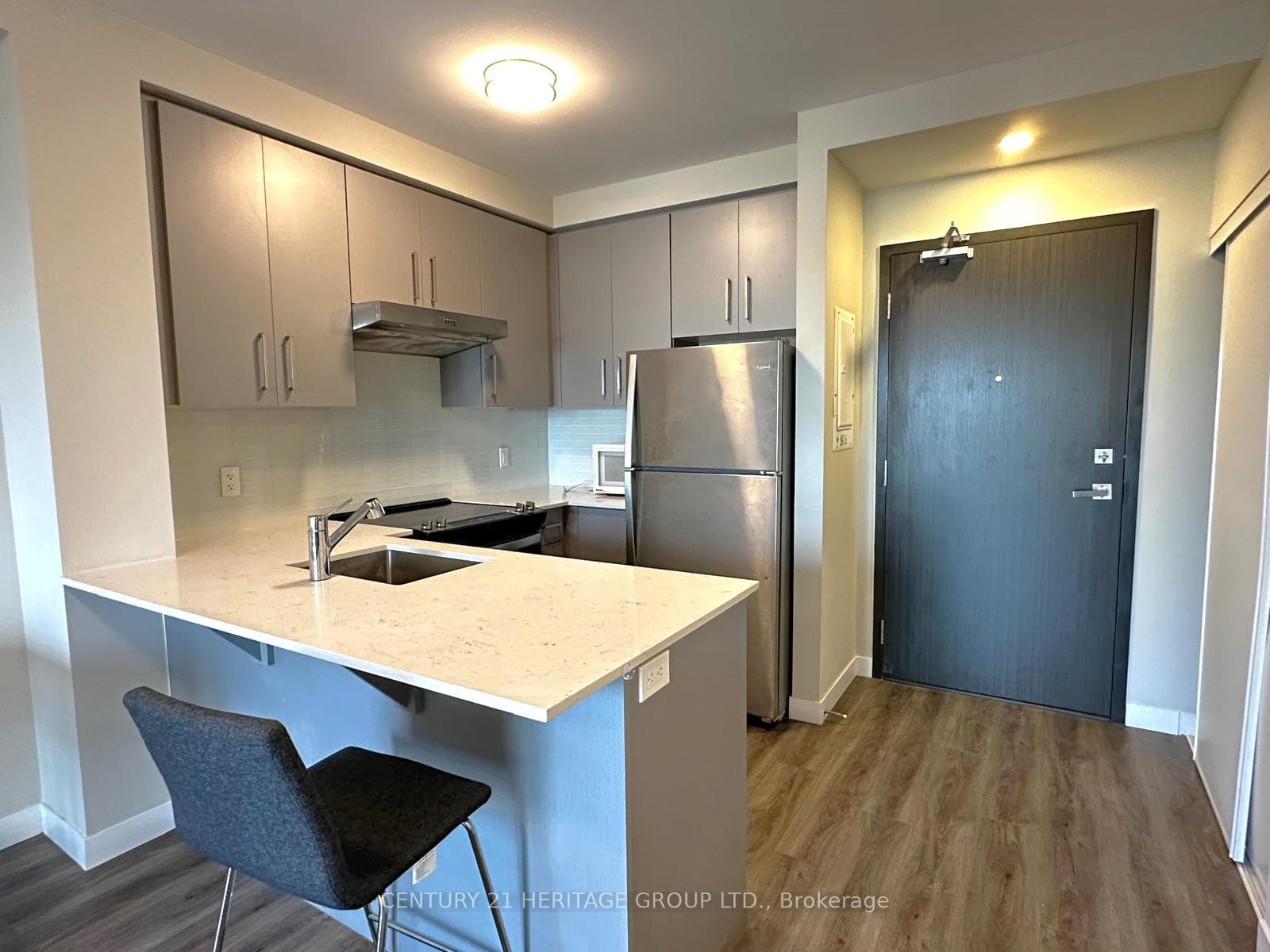 15 Queen Street Unit 1610 photo 6