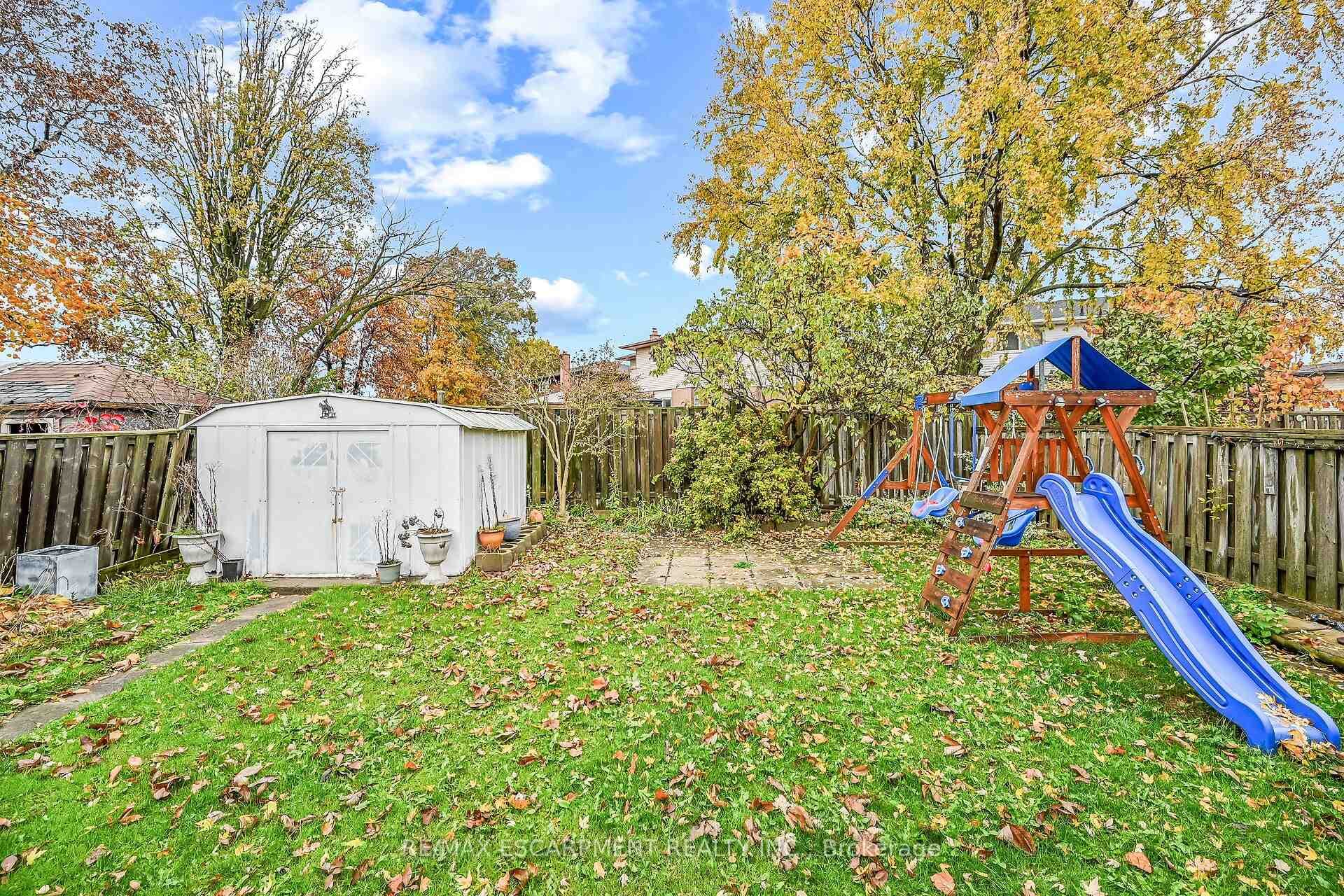 541 LIMERIDGE Road photo 36