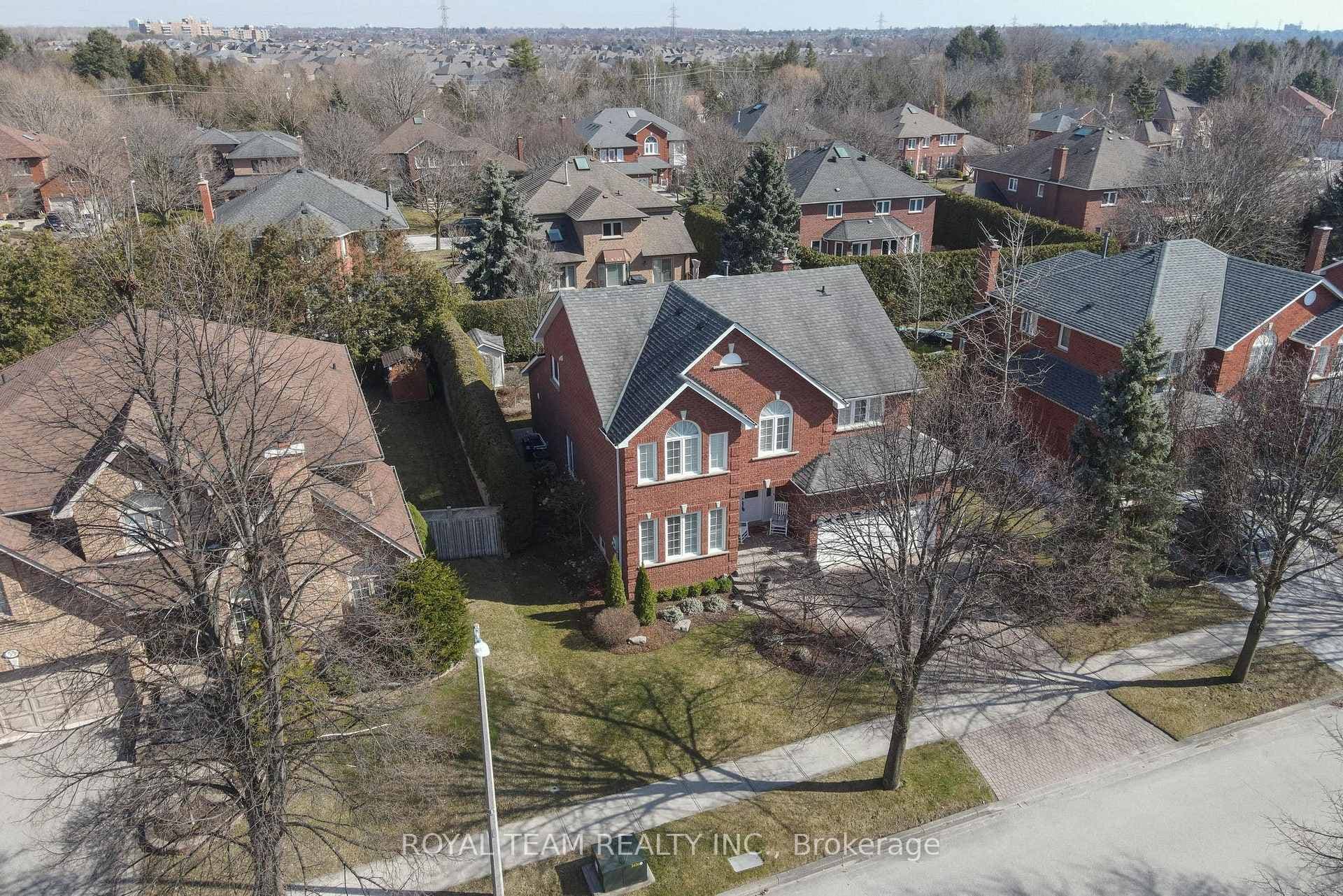 53 Kilbride Drive photo 2