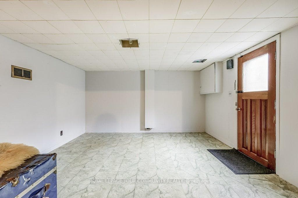 2 Windridge Drive photo 29