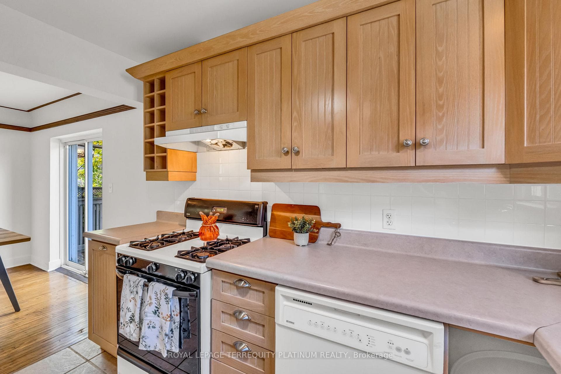 10 Locarno Avenue photo 17