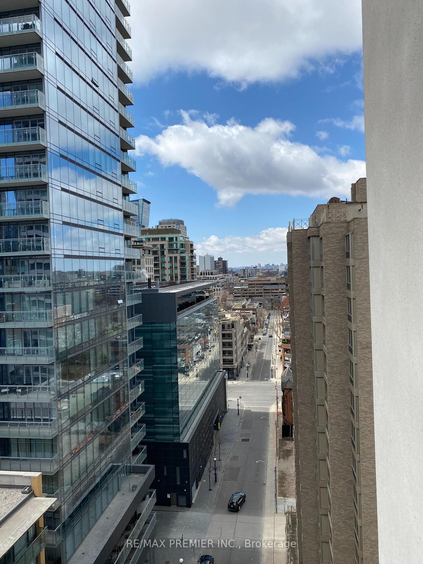 8 Scollard Street Unit 1407 photo 8