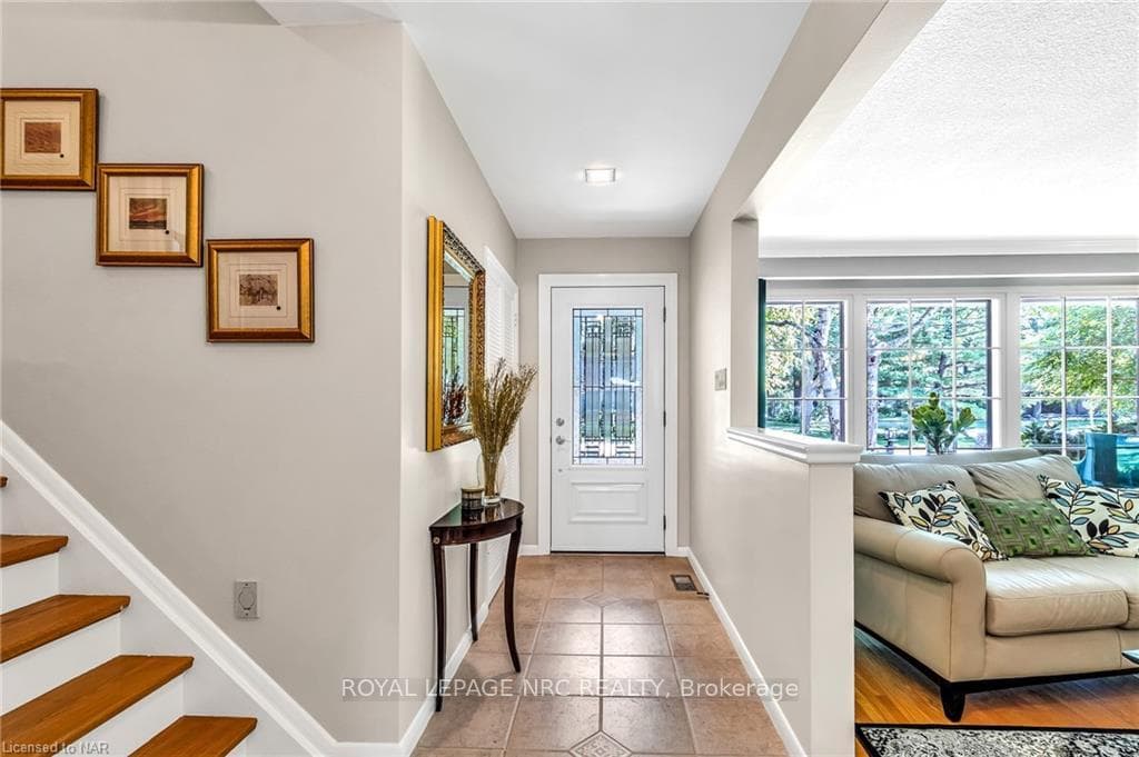 1539 Winslow Road photo 5