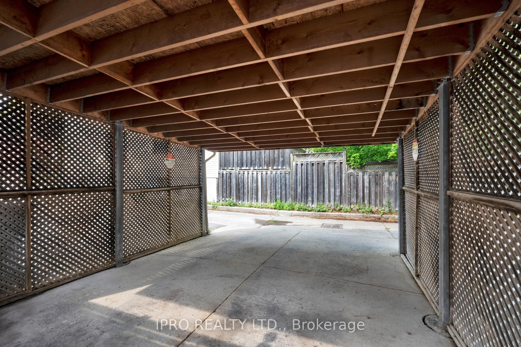 506 Pape Avenue photo 45