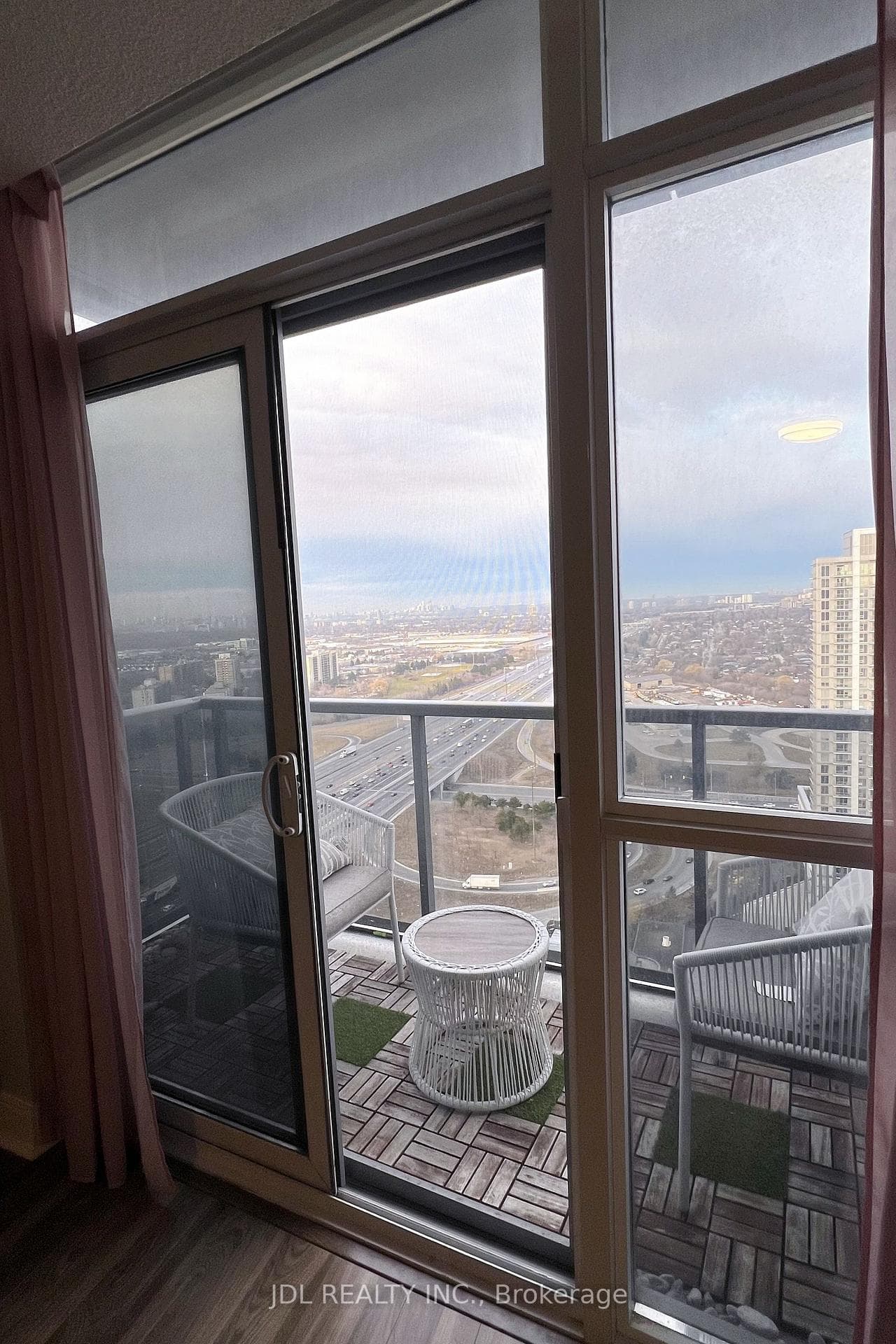 125 VILLAGE GREEN SQUARE N/A Unit 3607 photo 10