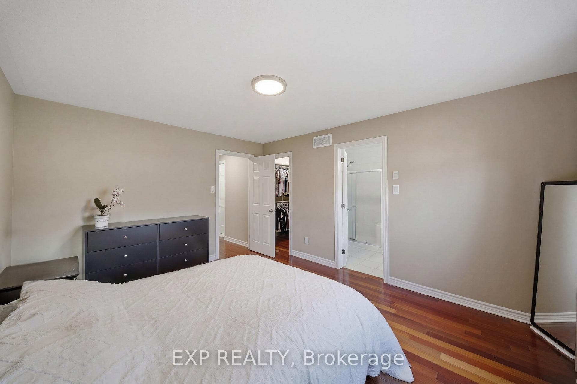 4265 Kelly Farm Drive photo 14