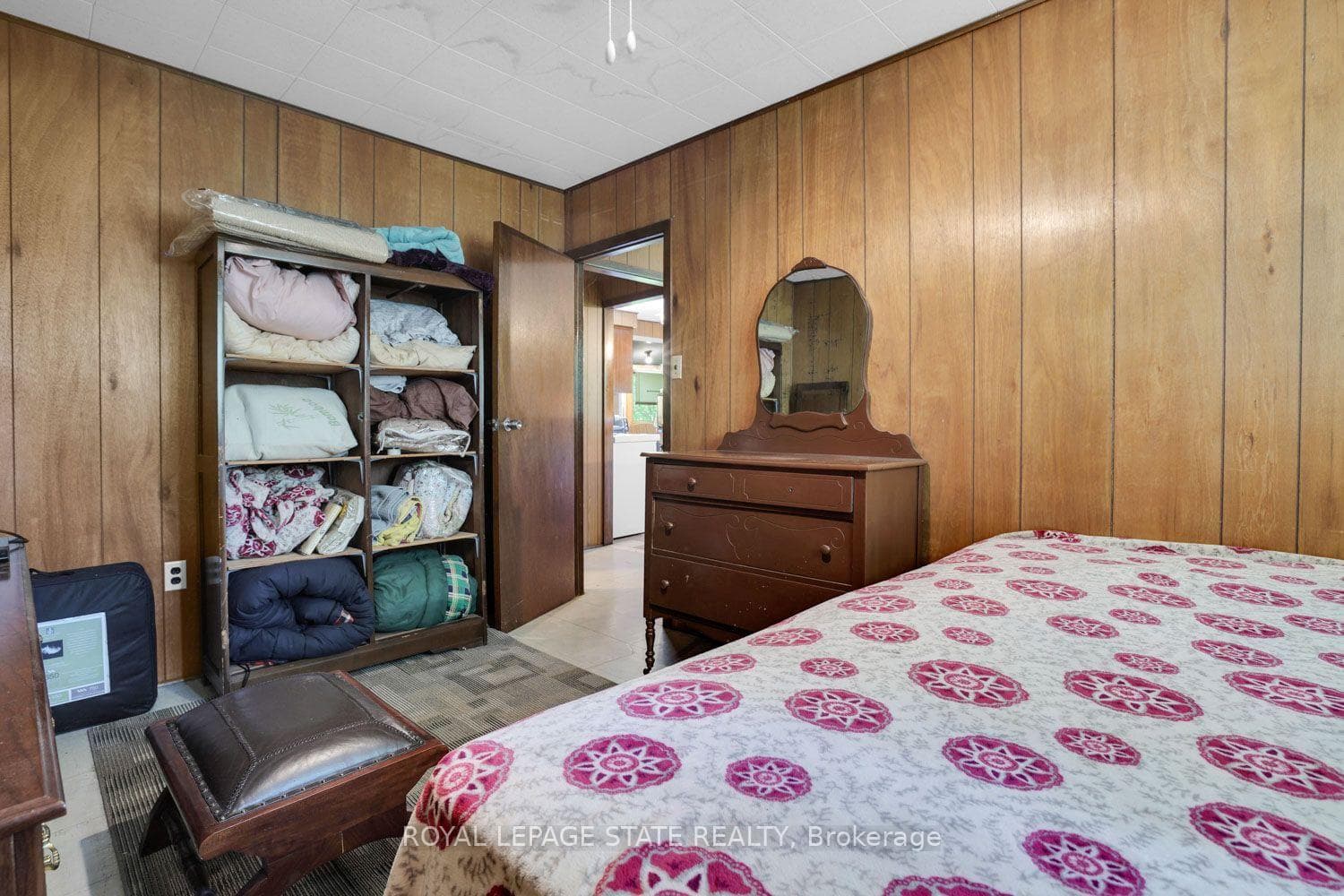 104 Farley Circle photo 12