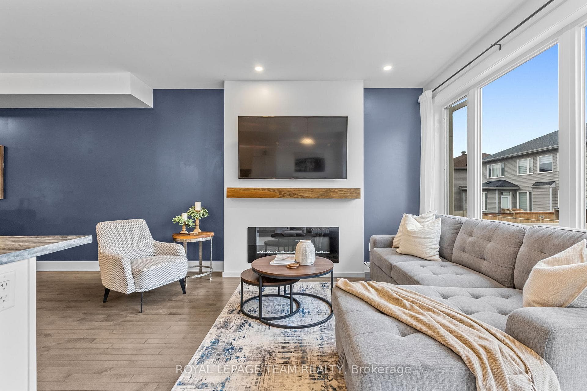 20 Antonakos Drive photo 3