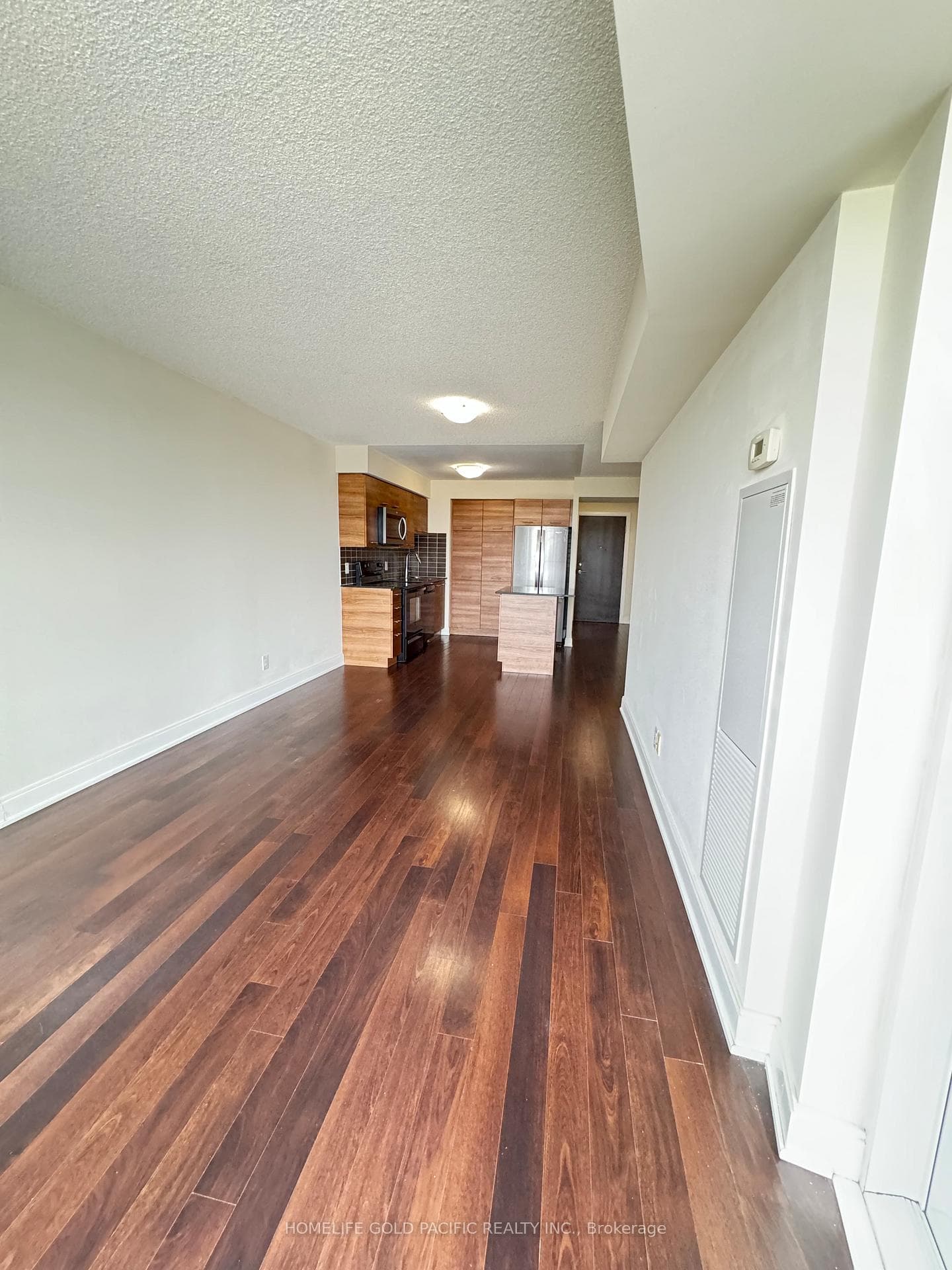 125 Village Green Square Unit 2302 photo 10