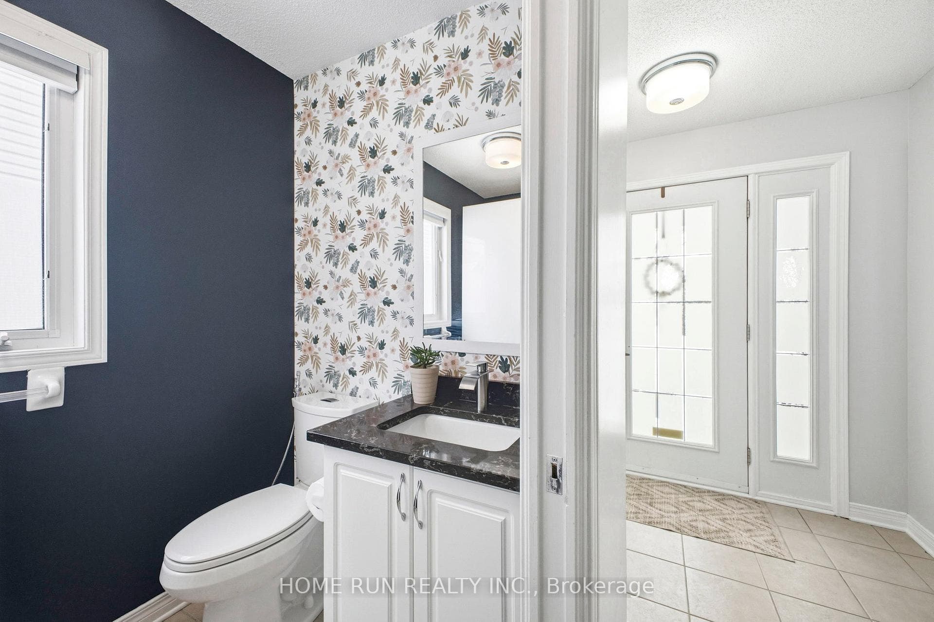 115 Beaumont Avenue photo 4