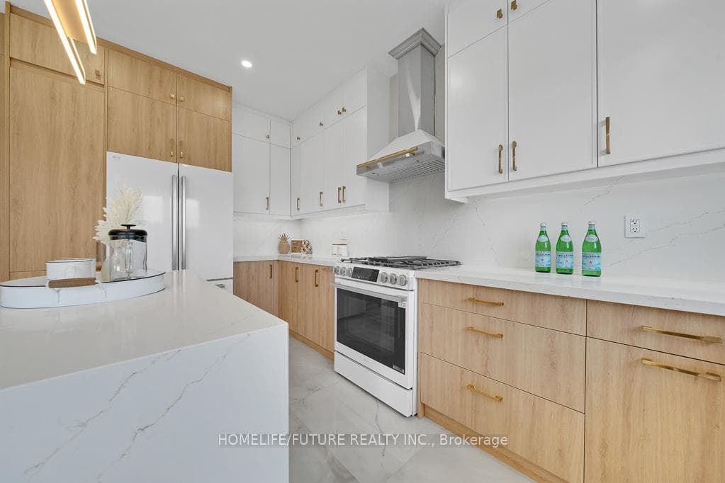 126 Boundary Boulevard photo 16