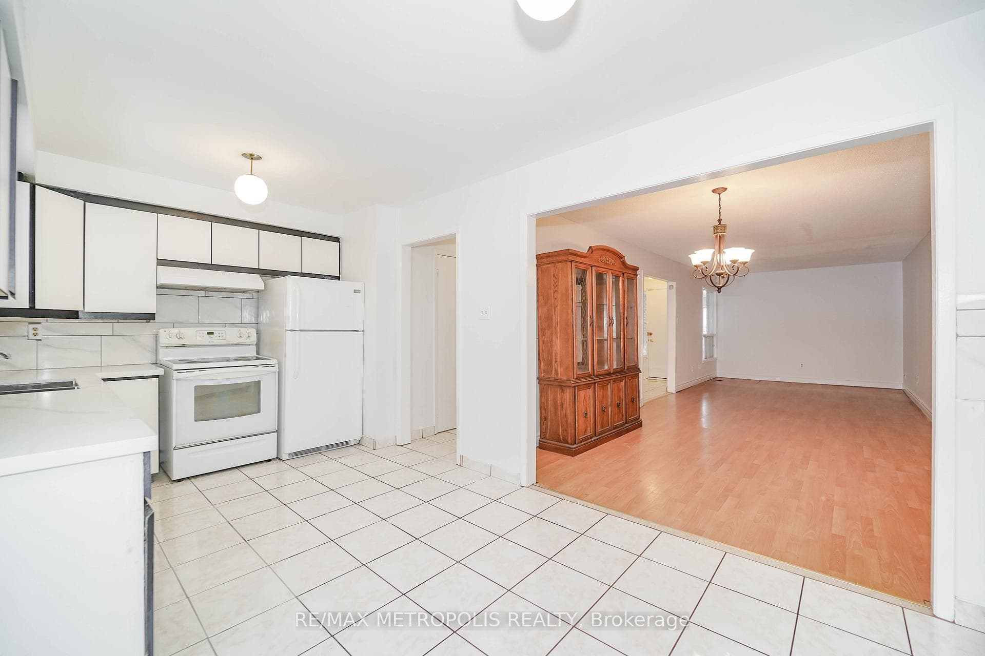116 Douglas Haig Drive photo 16