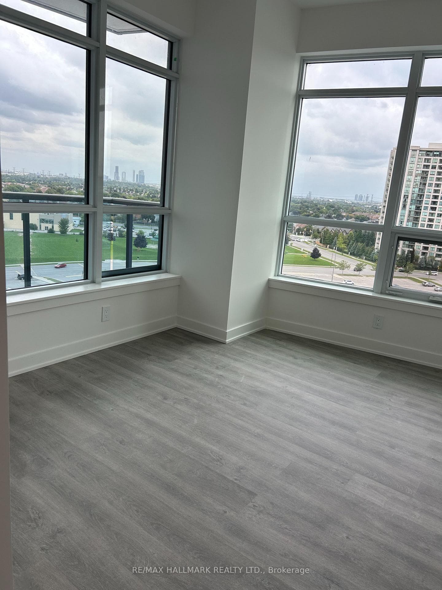 50 Upper Mall Way Unit 805 B photo 7