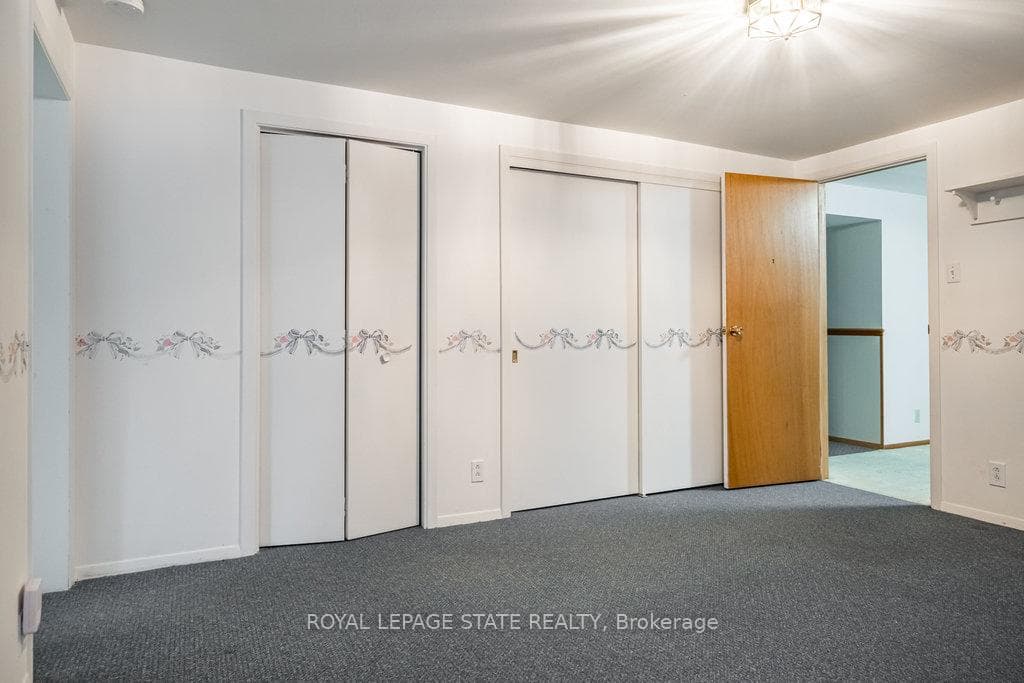 9 Sanders Boulevard photo 27